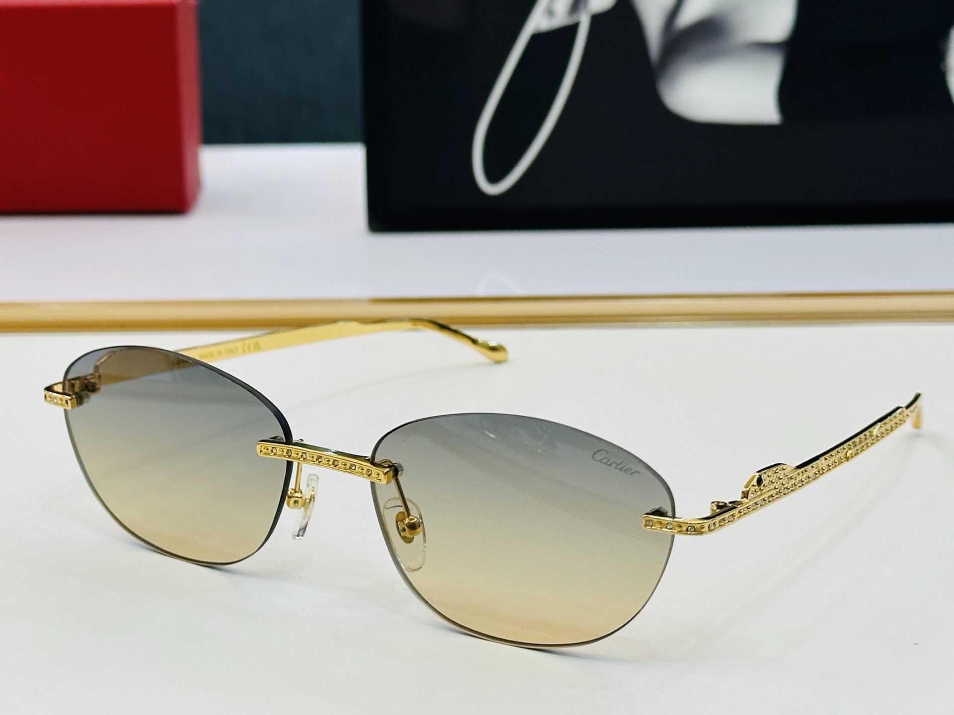 Cartie* 卡家 CT0486S 太阳镜 Size：60口18-140 工艺精湛气质十足！q男女同款