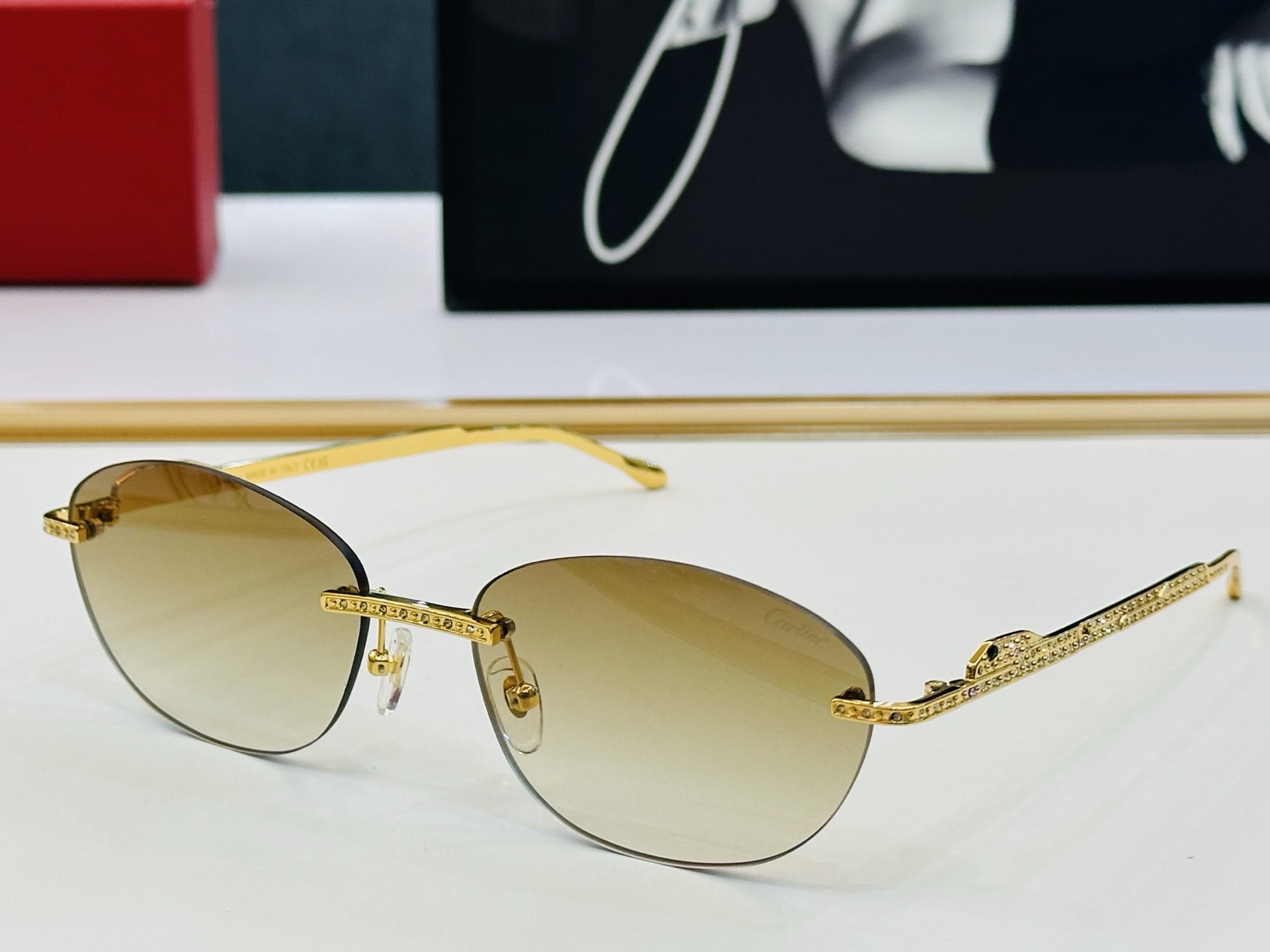 Cartie* 卡家 CT0486S 太阳镜 Size：60口18-140 工艺精湛气质十足！q男女同款