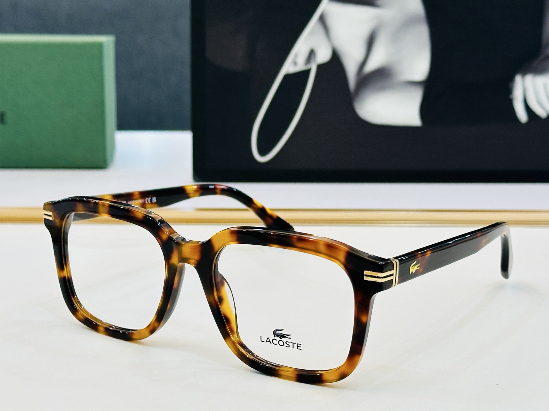 🆕 鳄鱼 LACOSTE 最新款L6051    Size：54口20-145 💫💫时尚舒适  💍Z超轻