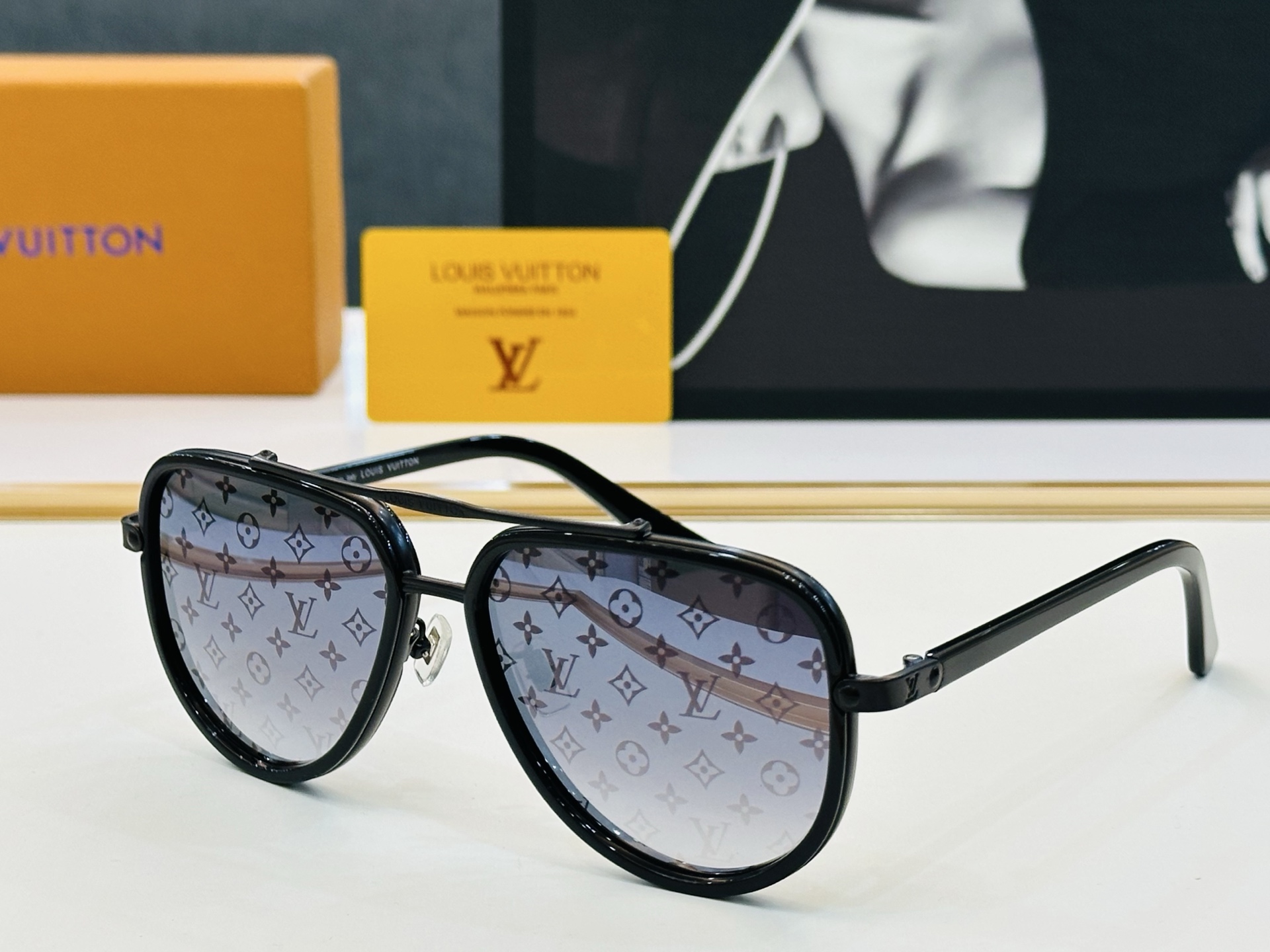 路易家 LOUIS *VUITON 原单高品质 Model Z2510U 高端货 Size：58口17-
