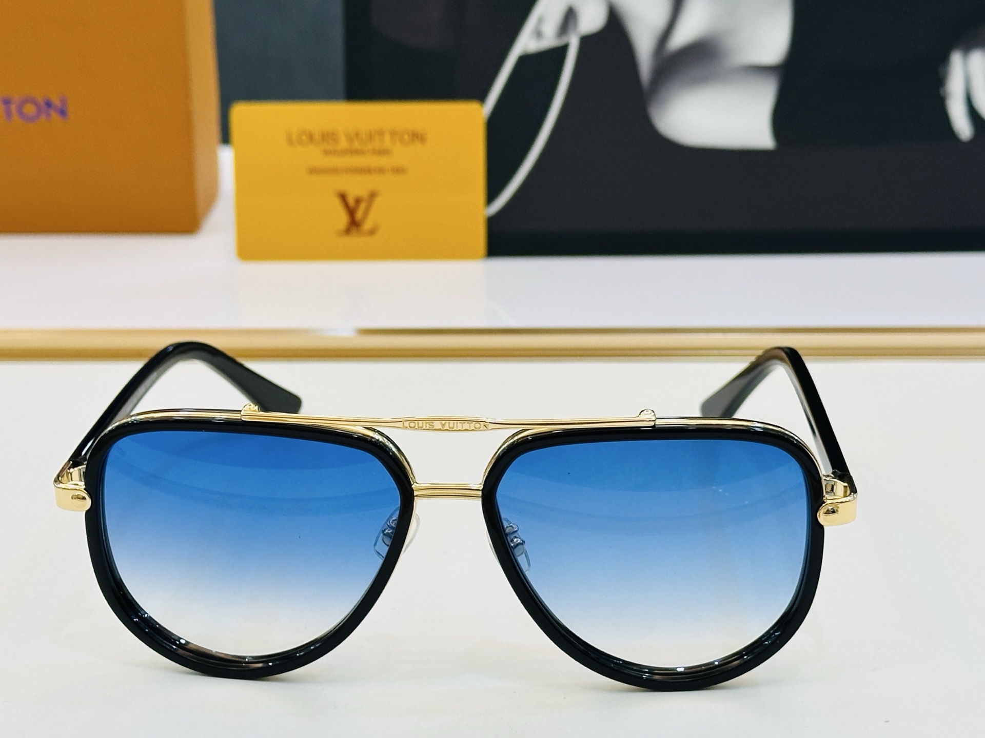路易家 LOUIS *VUITON 原单高品质 Model Z2510U 高端货 Size：58口17-
