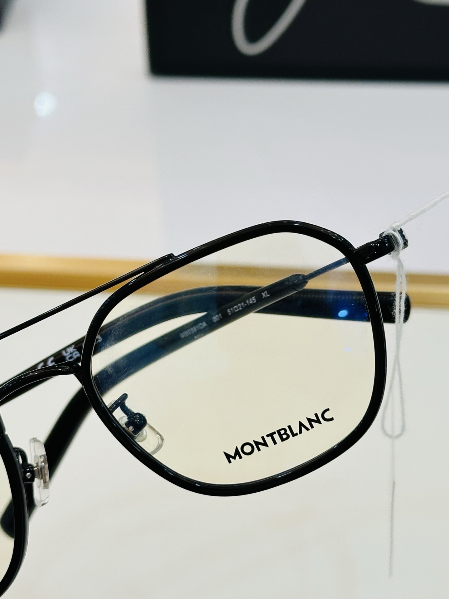 官网新品 MONTBLANC 万宝龙 MB0391 Size：51口21-145   做工精良 👍👍W 