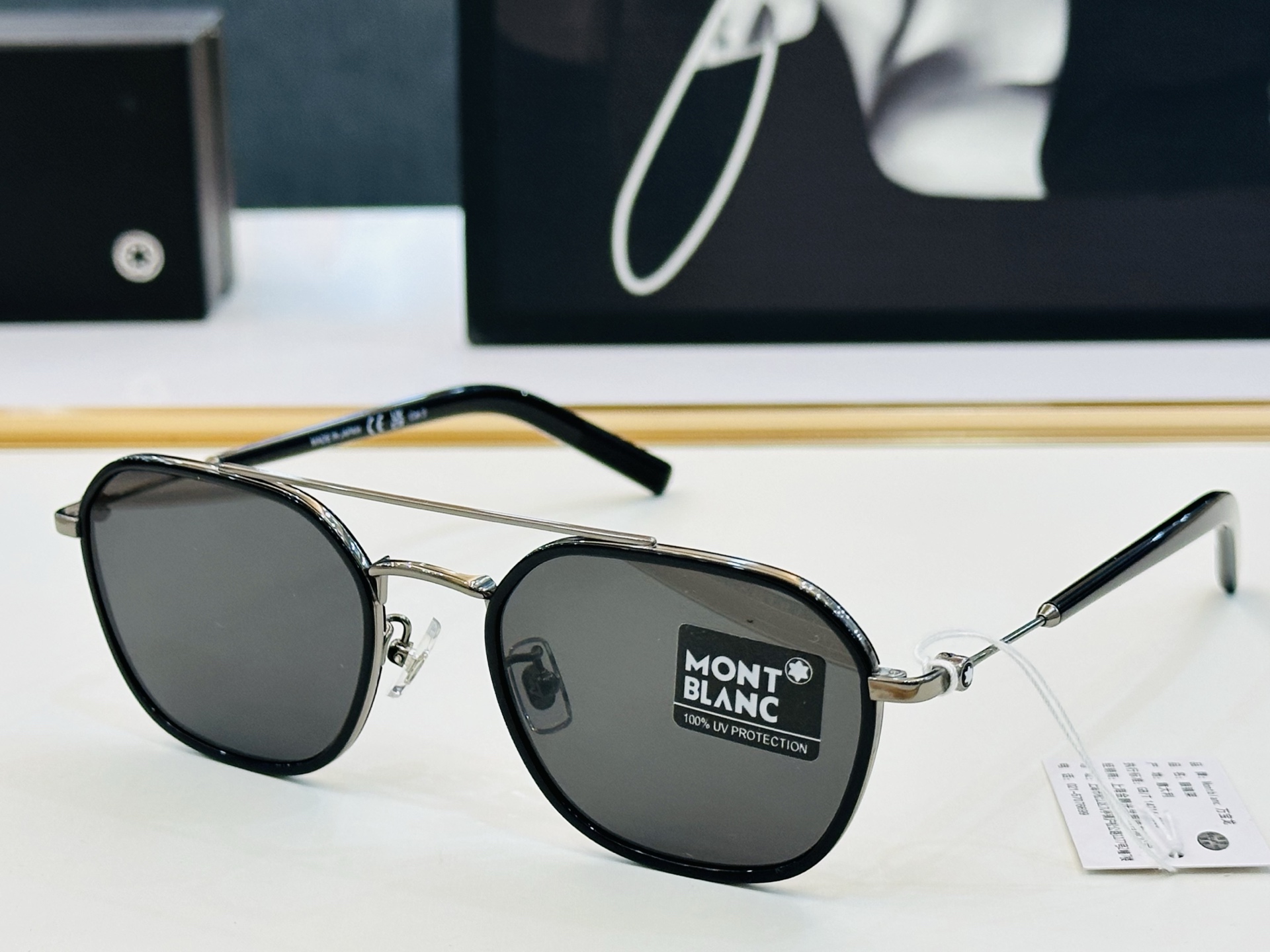 官网新品 MONTBLANC 万宝龙 MB0391 Size：51口21-145   做工精良 👍👍W 