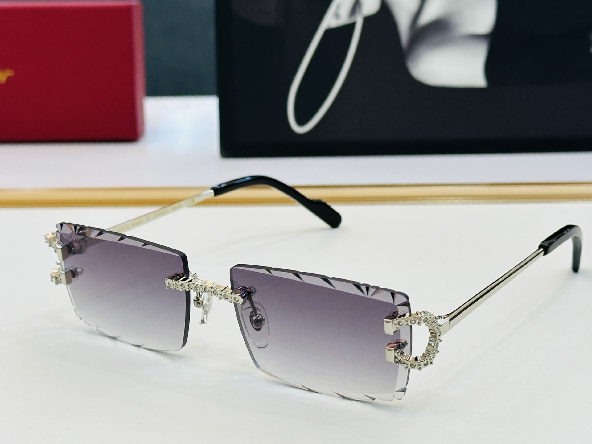 🆕 原版Cartie* 卡家 官网经典款 太阳镜 CT0604S Size：57口18-140  电镀工