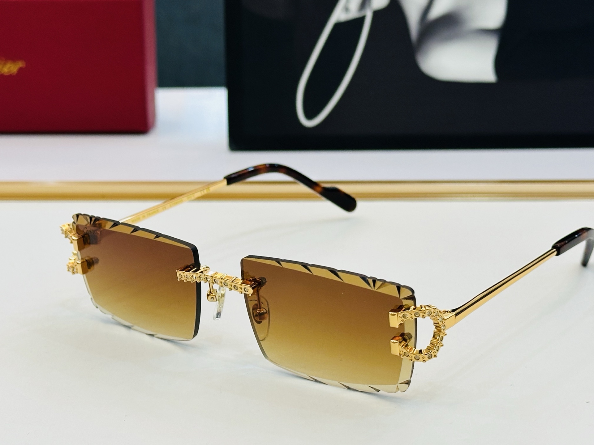 🆕 原版Cartie* 卡家 官网经典款 太阳镜 CT0604S Size：57口18-140  电镀工