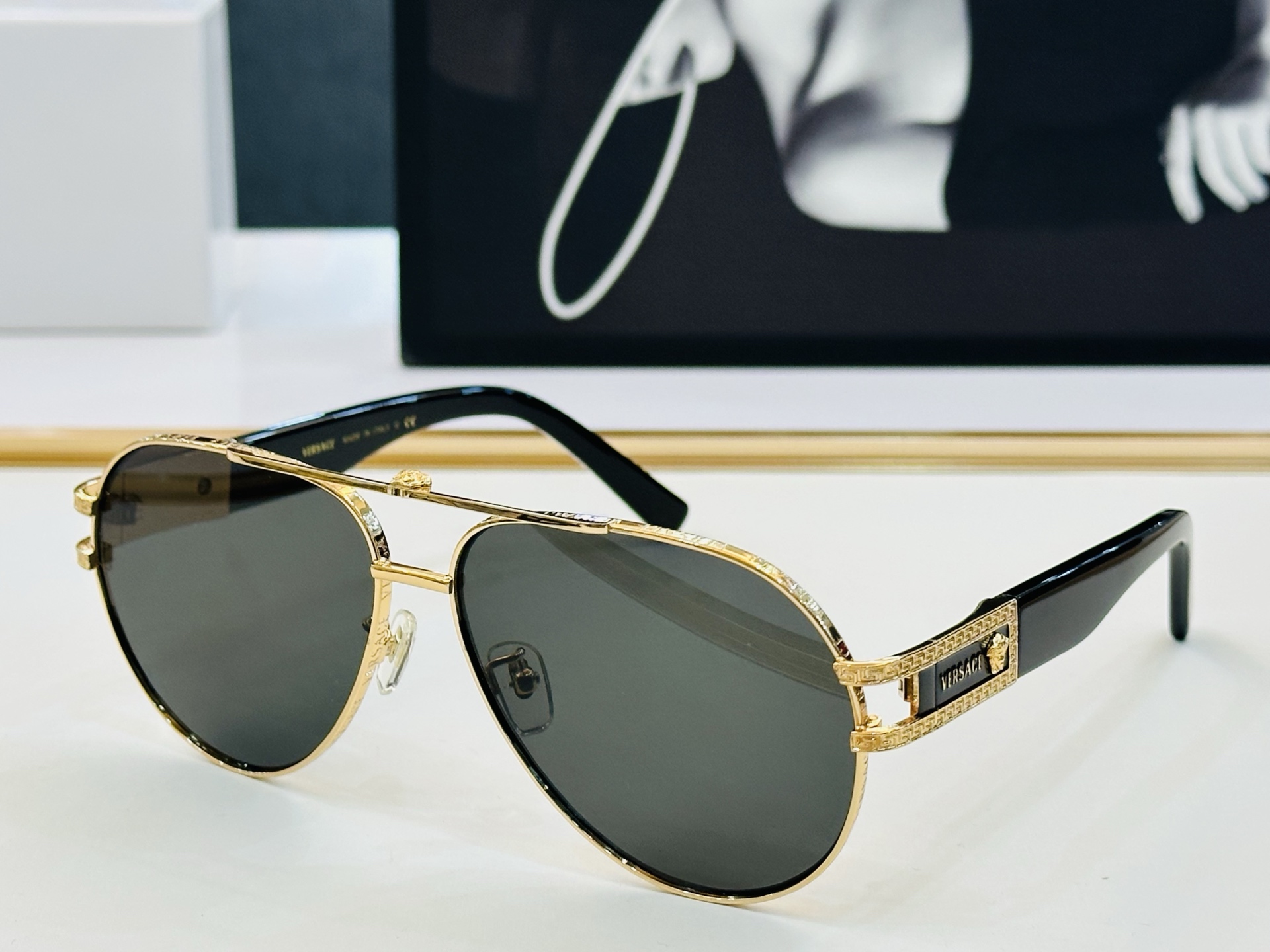 ❤️❤️范思家 VERSACE✨✨✨MODEL：VE5699  Size：62口13-145 ✨K 有范