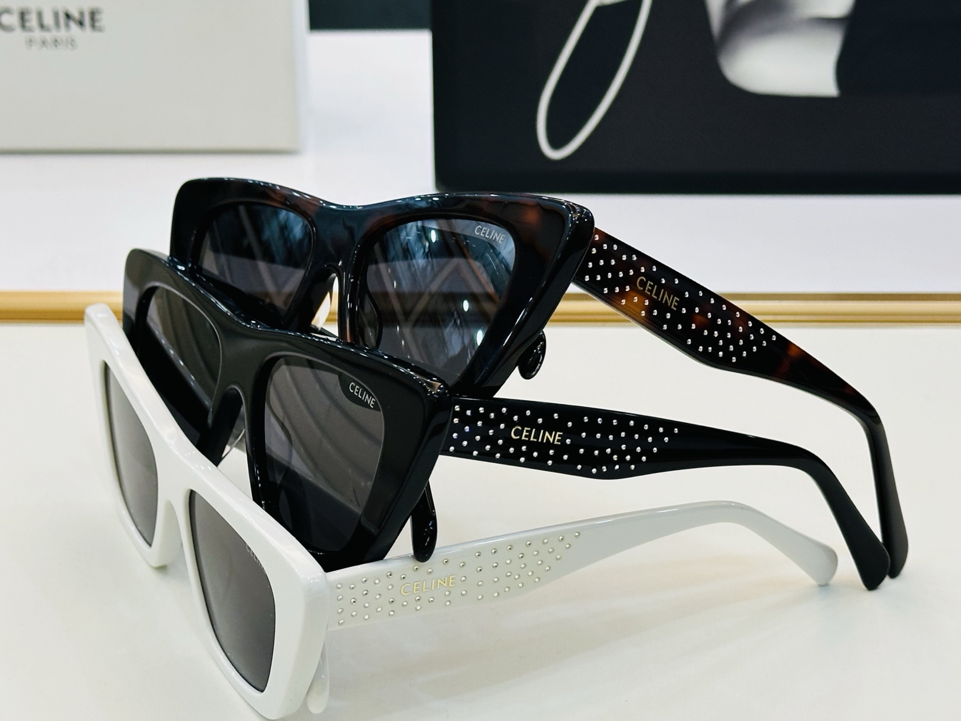 【CELINE】赛琳 CL40871S  Size：53口17-145    一直热销的款式 欧美风 b