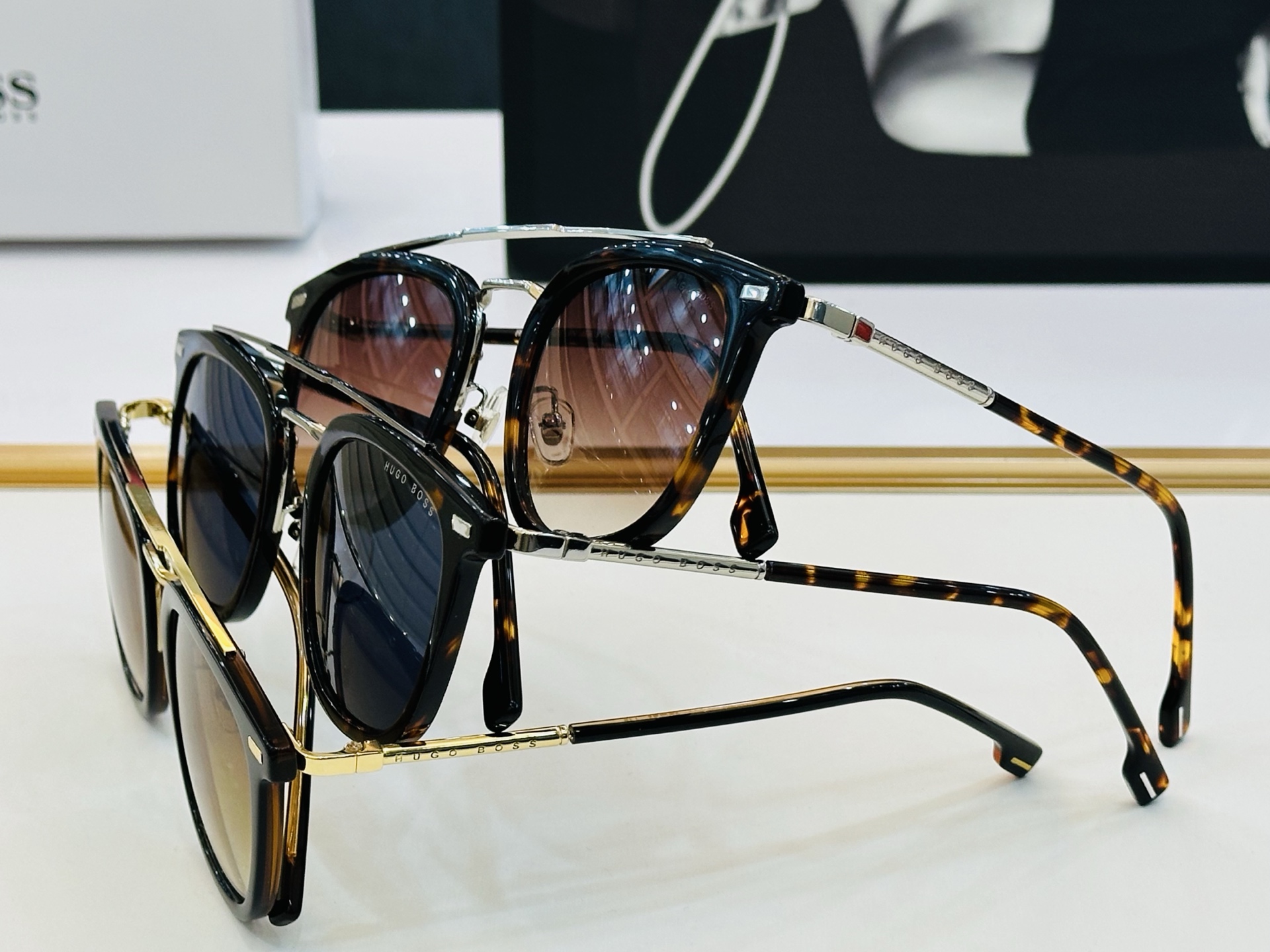 🆕 BOSS 1178/S Size：52口23-145 🕶🕶💋💋👣👣  高品质 不挑脸 经典不过时框型