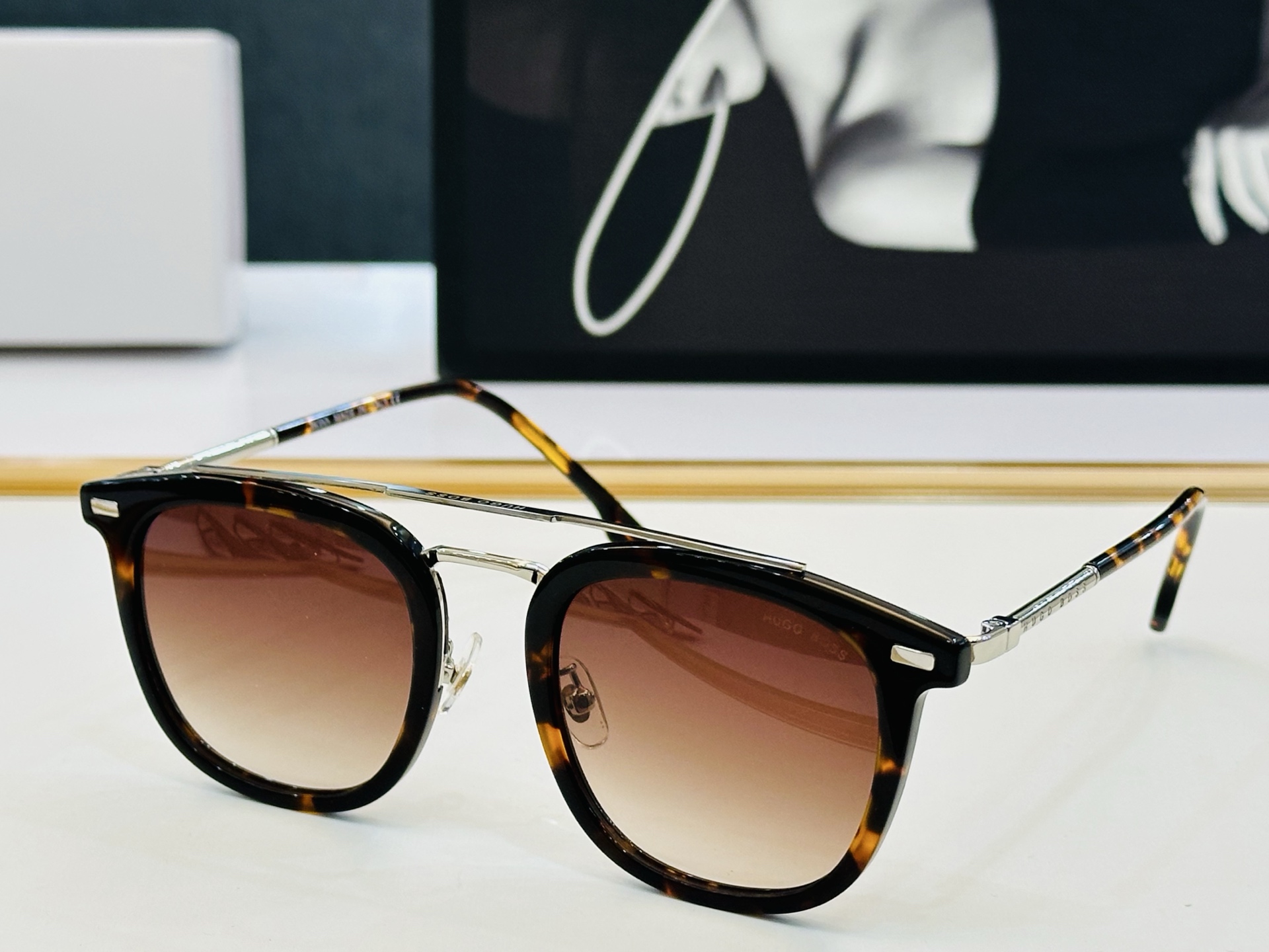 🆕 BOSS 1178/S Size：52口23-145 🕶🕶💋💋👣👣  高品质 不挑脸 经典不过时框型
