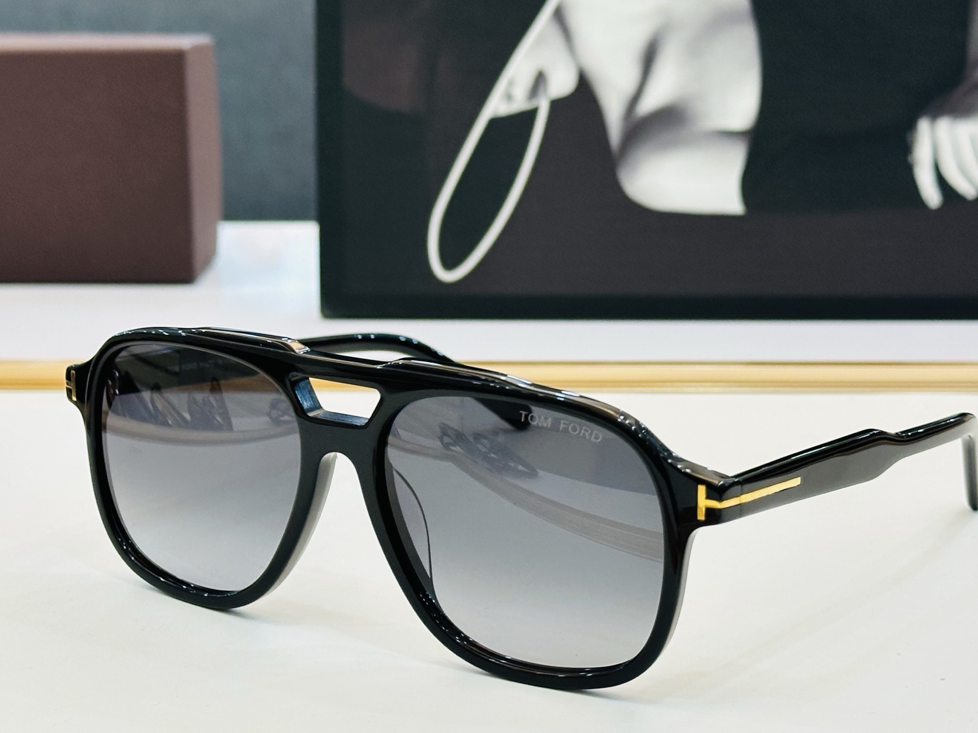 新款 🔺TOM FOR*🔻 汤姆家 官网新款 FT0753  Size：57口18-145 经典时尚 C