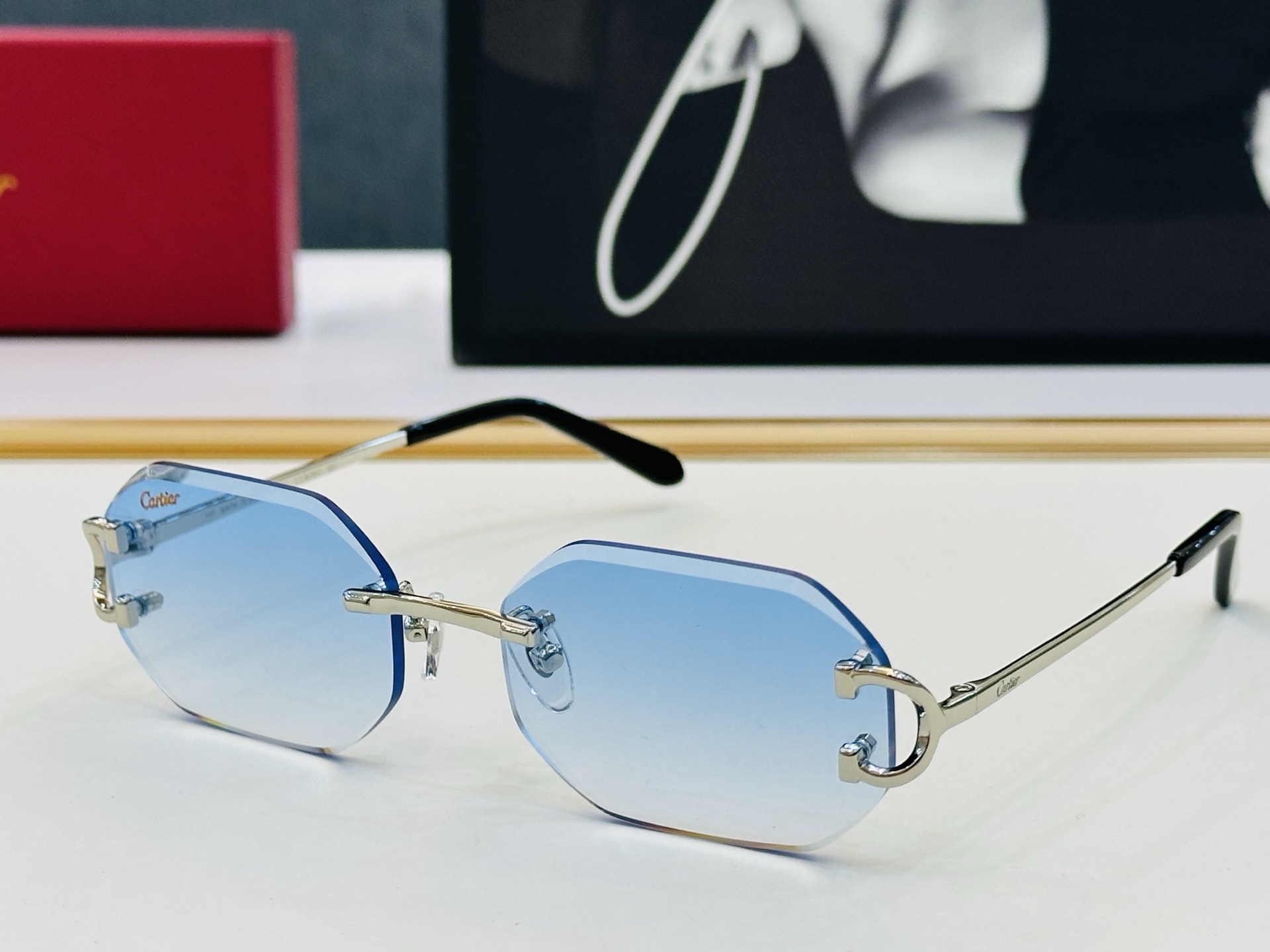 🆕 原版Cartie* 卡家 官网经典款 太阳镜 CT1628 Size：56口17-135  电镀工艺