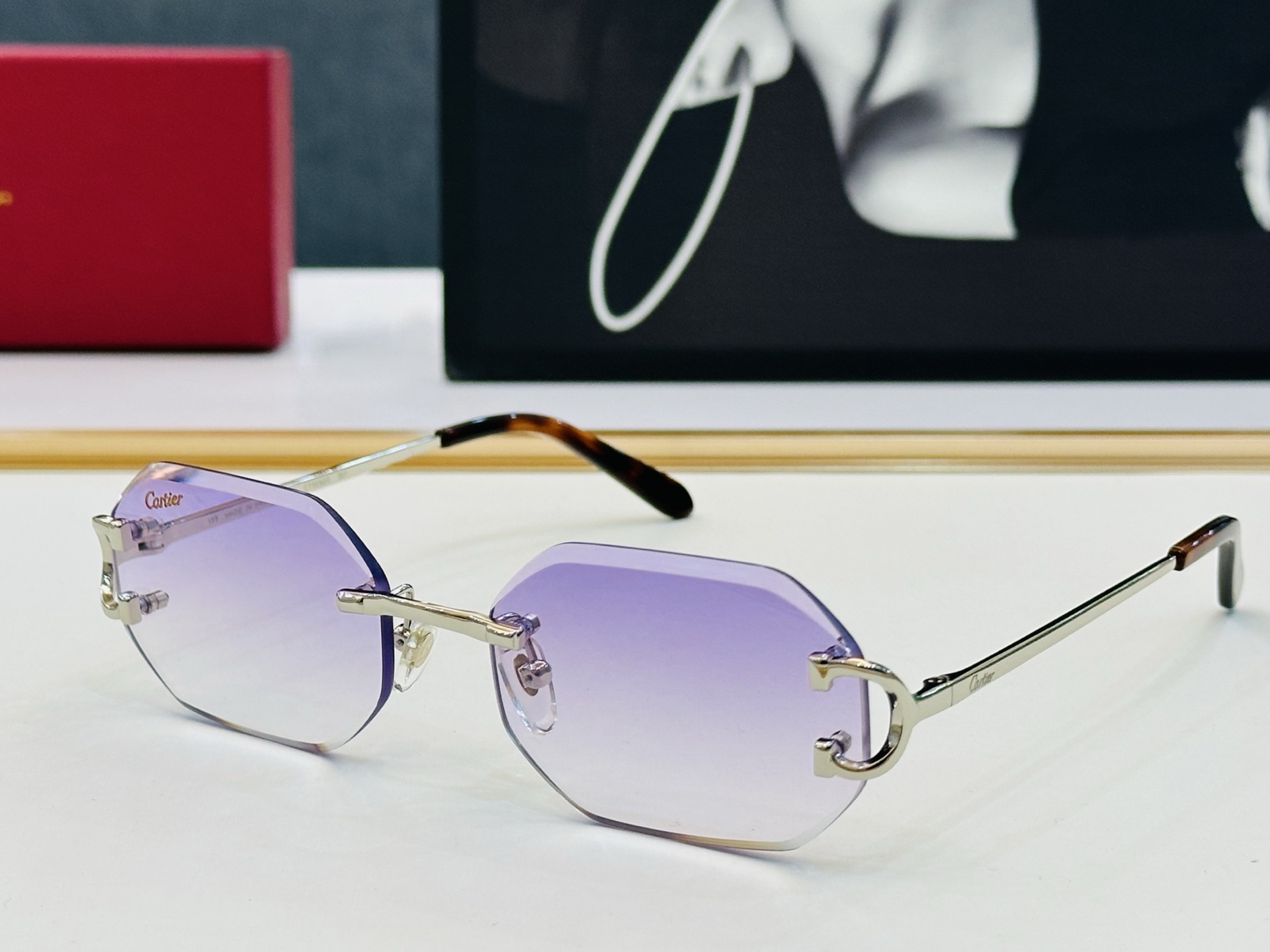 🆕 原版Cartie* 卡家 官网经典款 太阳镜 CT1628 Size：56口17-135  电镀工艺
