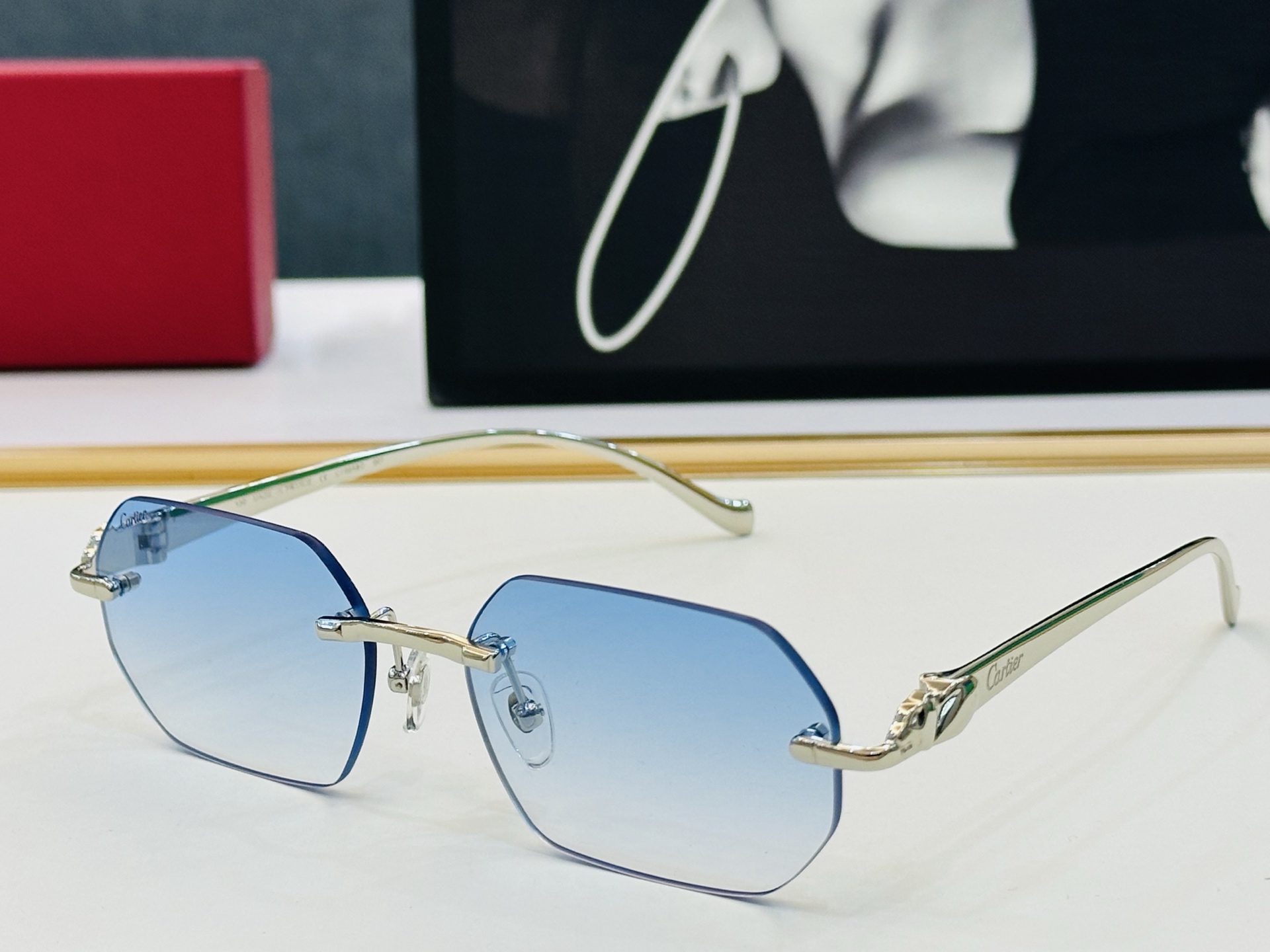 🆕 原版Cartie* 卡家 官网经典款 太阳镜 CT0058O Size：55口18-130 电镀工艺