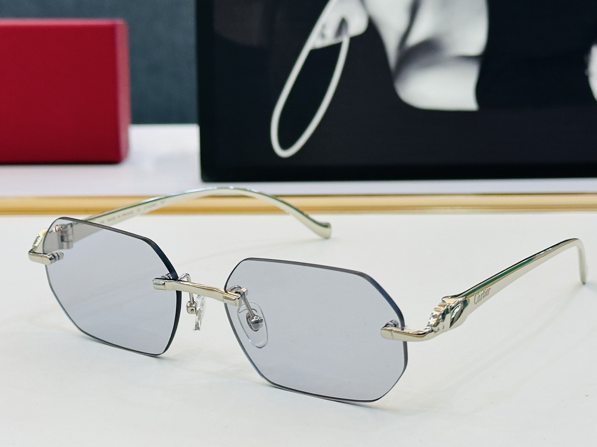 🆕 原版Cartie* 卡家 官网经典款 太阳镜 CT0058O Size：55口18-130 电镀工艺