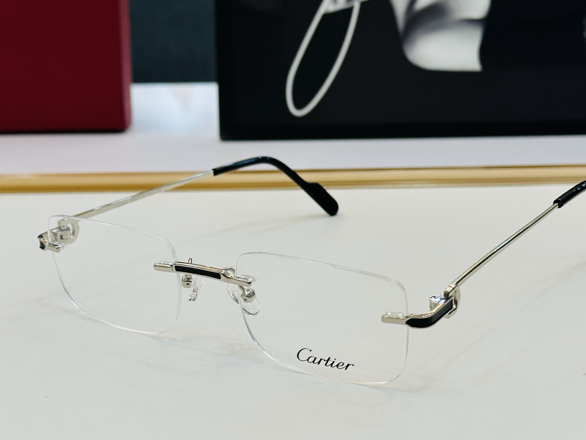 🆕 原版Cartie* 卡家 官网经典款 太阳镜 CT0520O Size：54口21-145 电镀工艺