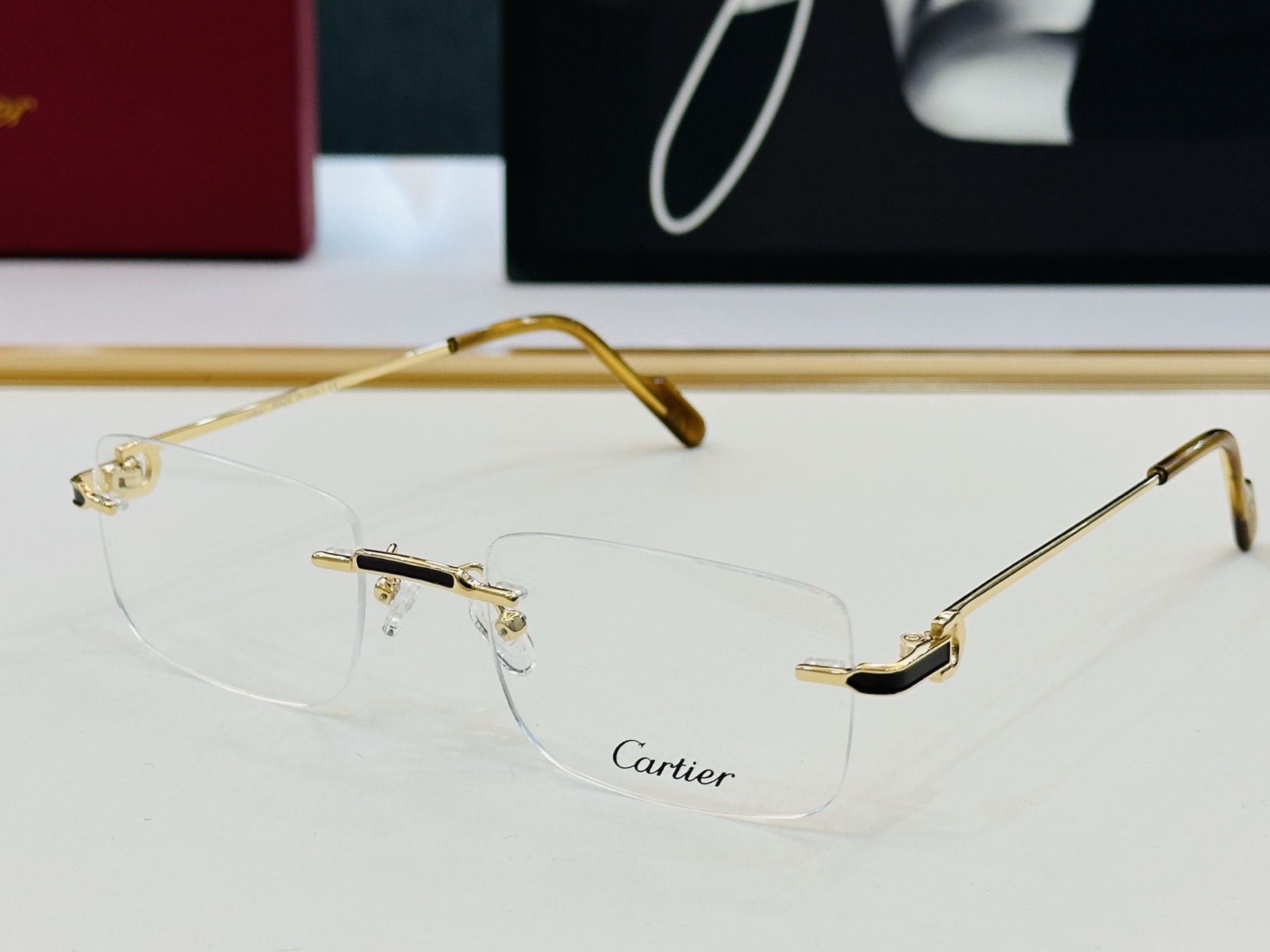 🆕 原版Cartie* 卡家 官网经典款 太阳镜 CT0520O Size：54口21-145 电镀工艺