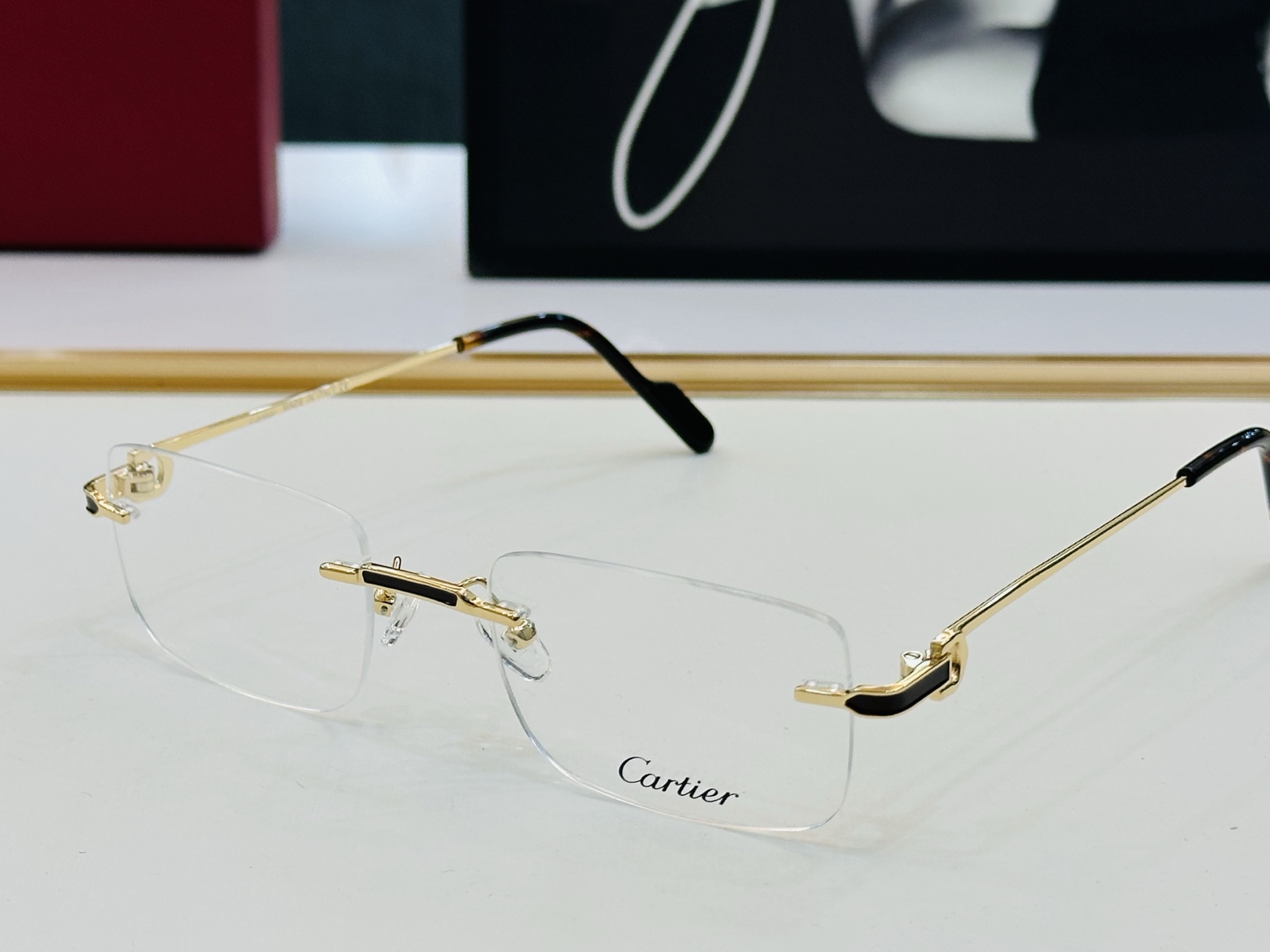 🆕 原版Cartie* 卡家 官网经典款 太阳镜 CT0520O Size：54口21-145 电镀工艺