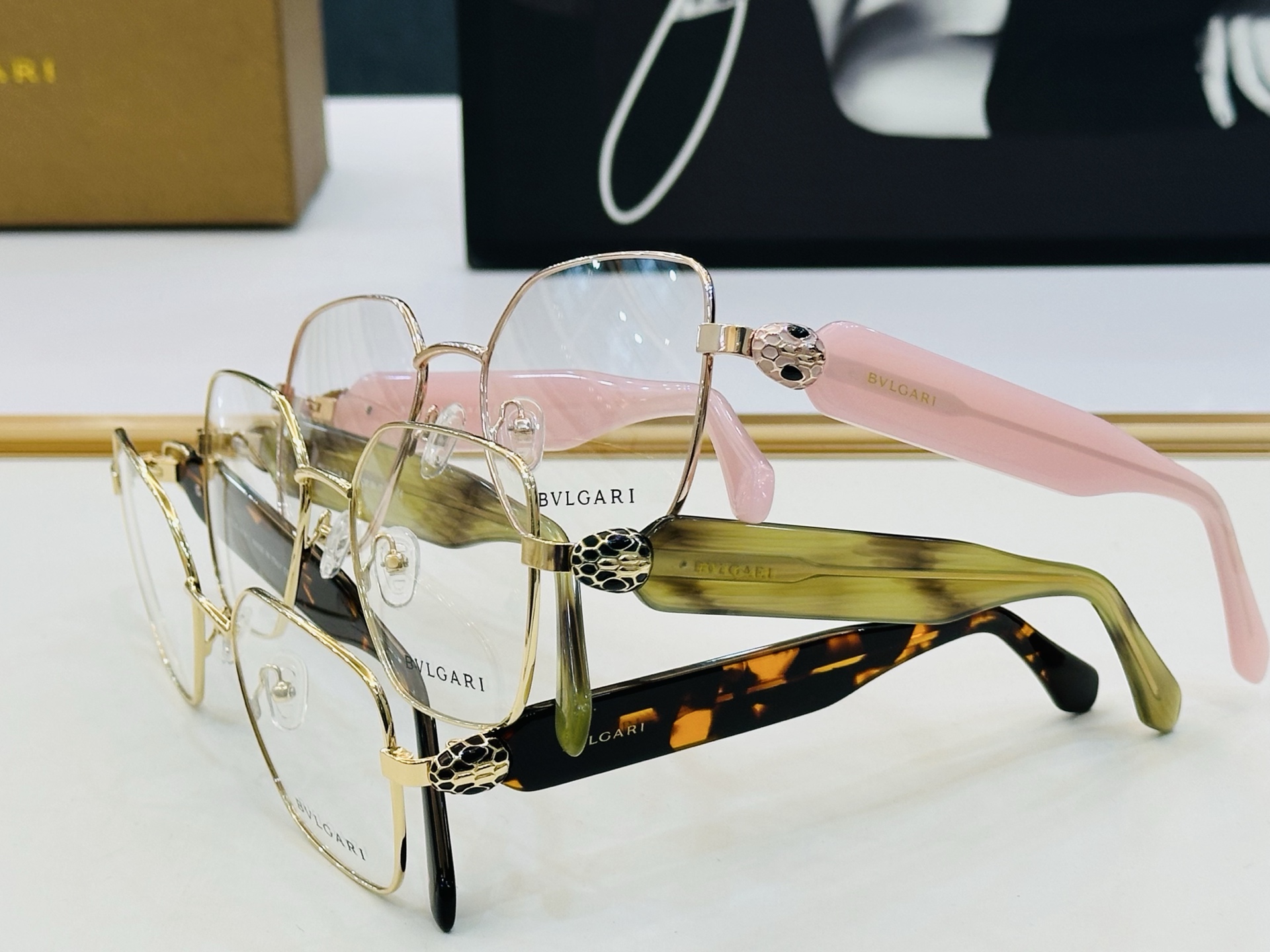 🆕款 官网同售 宝格家 BV50003  👍 Size ：54口19-145 绝对要买😎品质非常完美 L