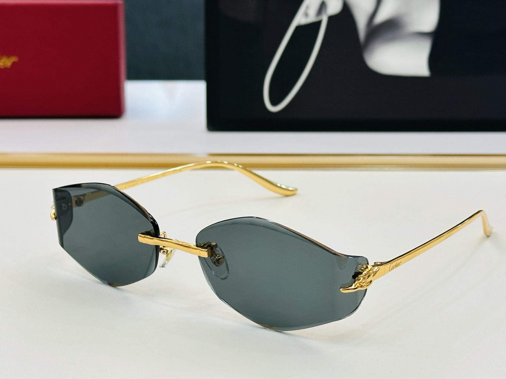 🆕 原版Cartie* 卡家 官网经典款 太阳镜 CT0684S Size：59口18-135 电镀工艺