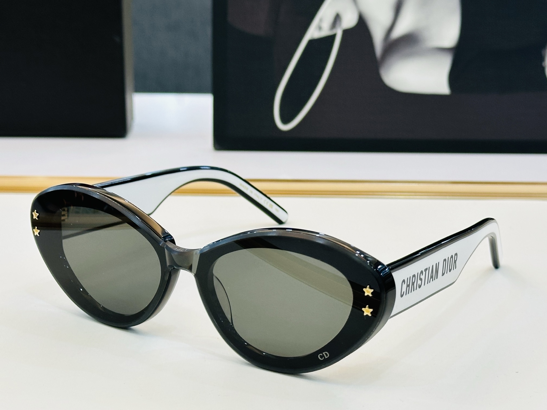 🔻🔻🔻DIO* 迪家 DSGTA33UCR Size：54口20-140 春夏款墨镜 😎🔆 XL搭配镜腿