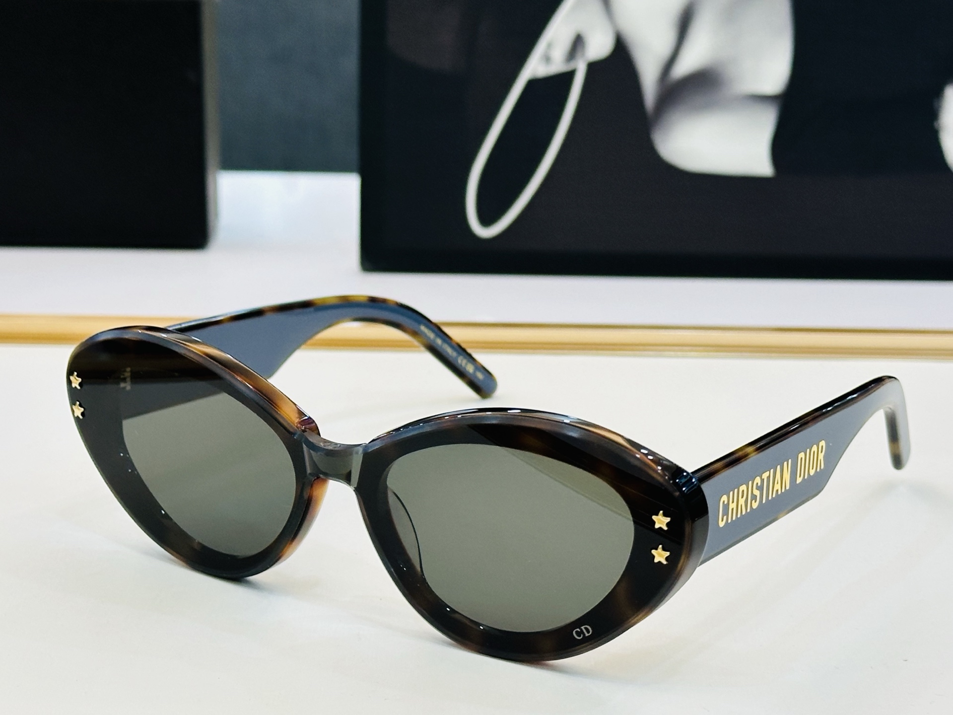 🔻🔻🔻DIO* 迪家 DSGTA33UCR Size：54口20-140 春夏款墨镜 😎🔆 XL搭配镜腿