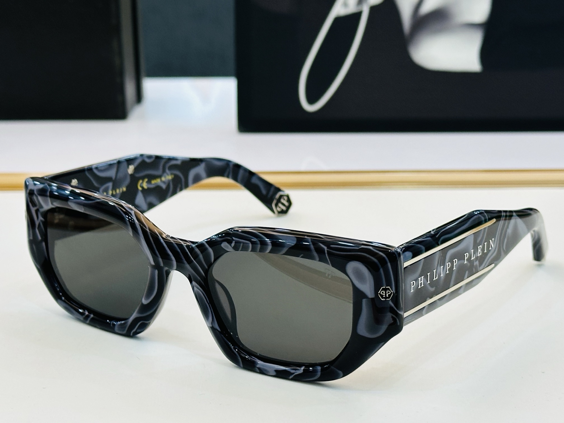 PHILIPP PLEIN SP  
SIZE51口21-135  
C🔝🔝