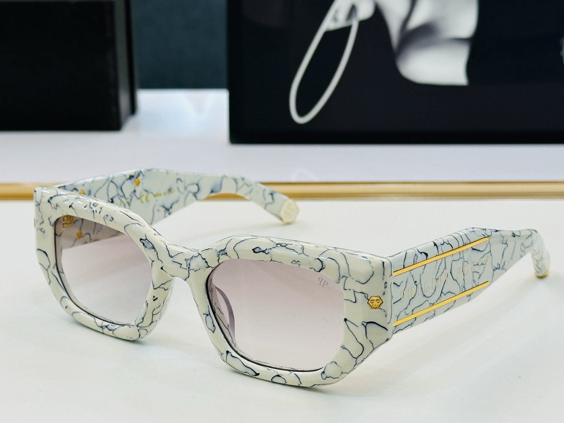 PHILIPP PLEIN SP  
SIZE51口21-135  
C🔝🔝