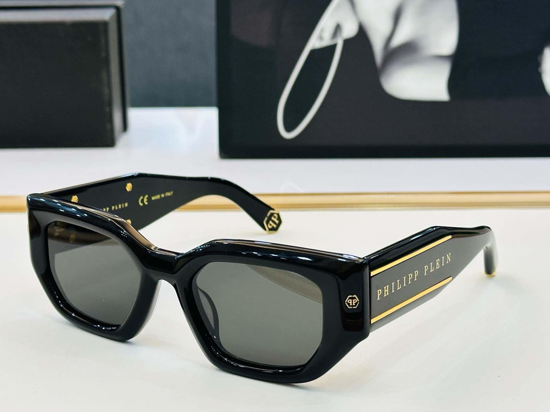 PHILIPP PLEIN SP  
SIZE51口21-135  
C🔝🔝