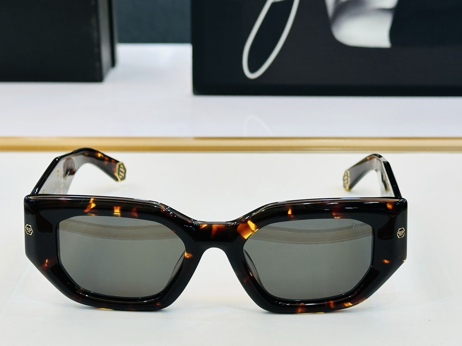 PHILIPP PLEIN SP  
SIZE51口21-135  
C🔝🔝