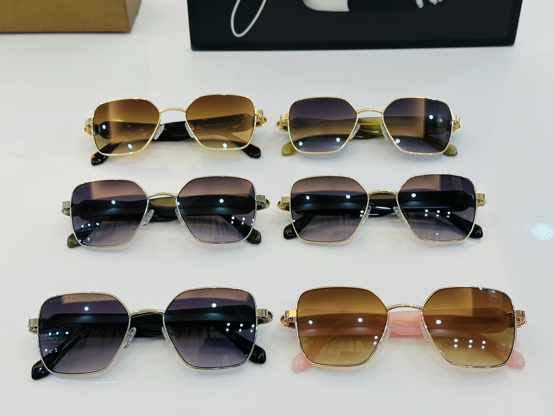 🆕款 官网同售 宝格家 BV50003  👍 Size ：54口19-145 绝对要买😎品质非常完美 L