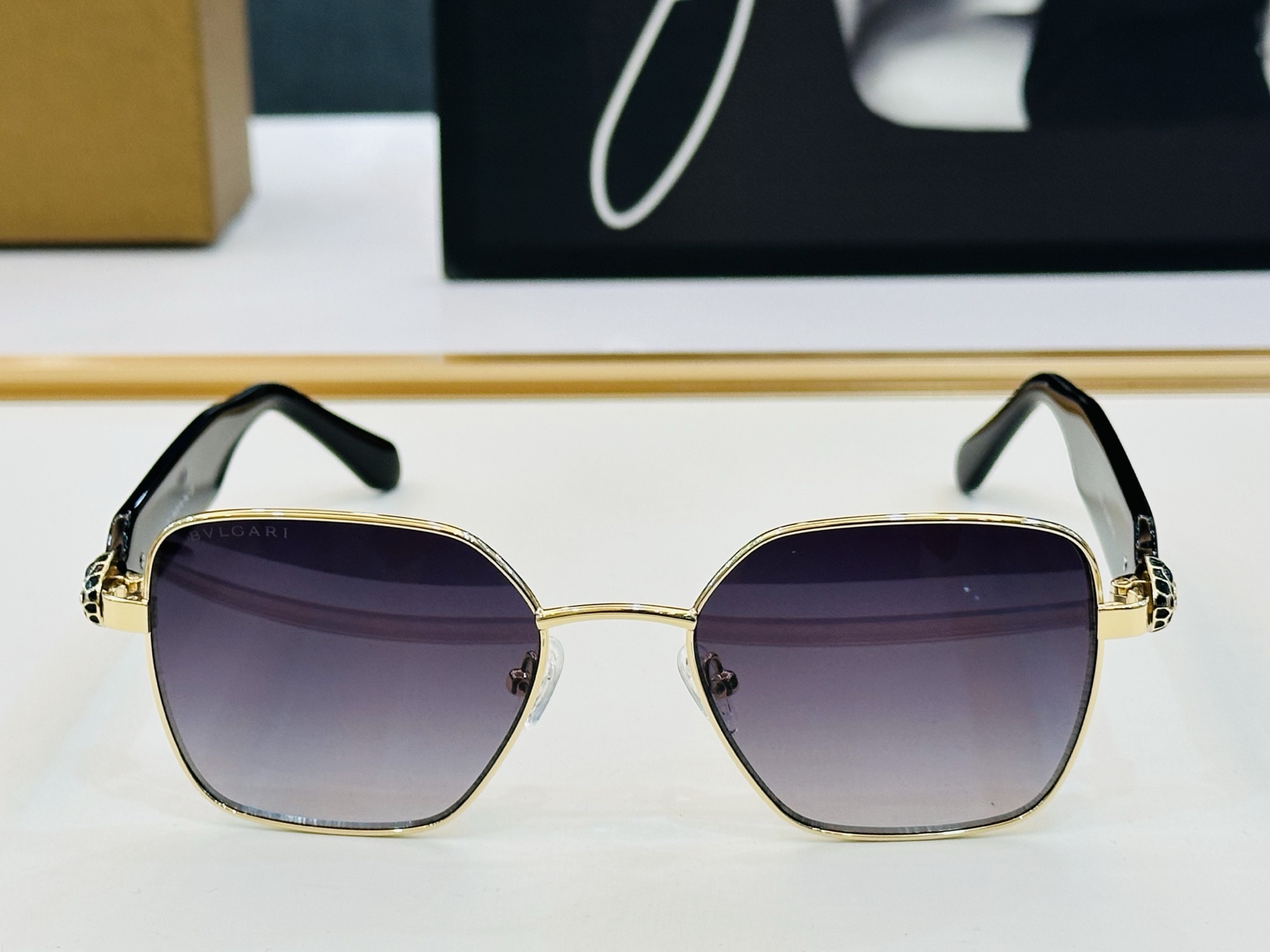🆕款 官网同售 宝格家 BV50003  👍 Size ：54口19-145 绝对要买😎品质非常完美 L