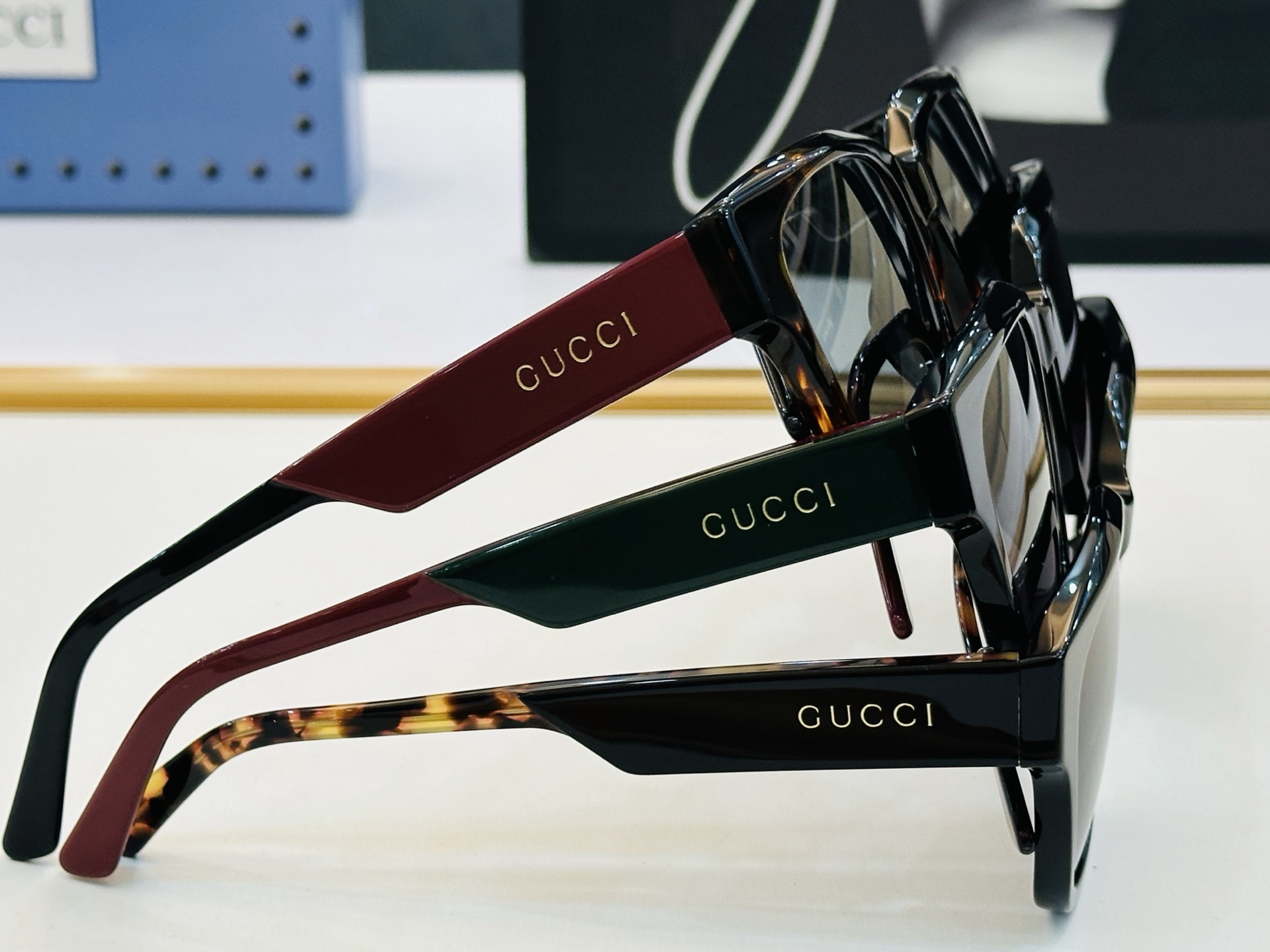 🔺GUCC*🔻 古家GG1670SK Size：54口21-145 原版墨镜搭配镜框🔝🔝时尚靓丽 C个性