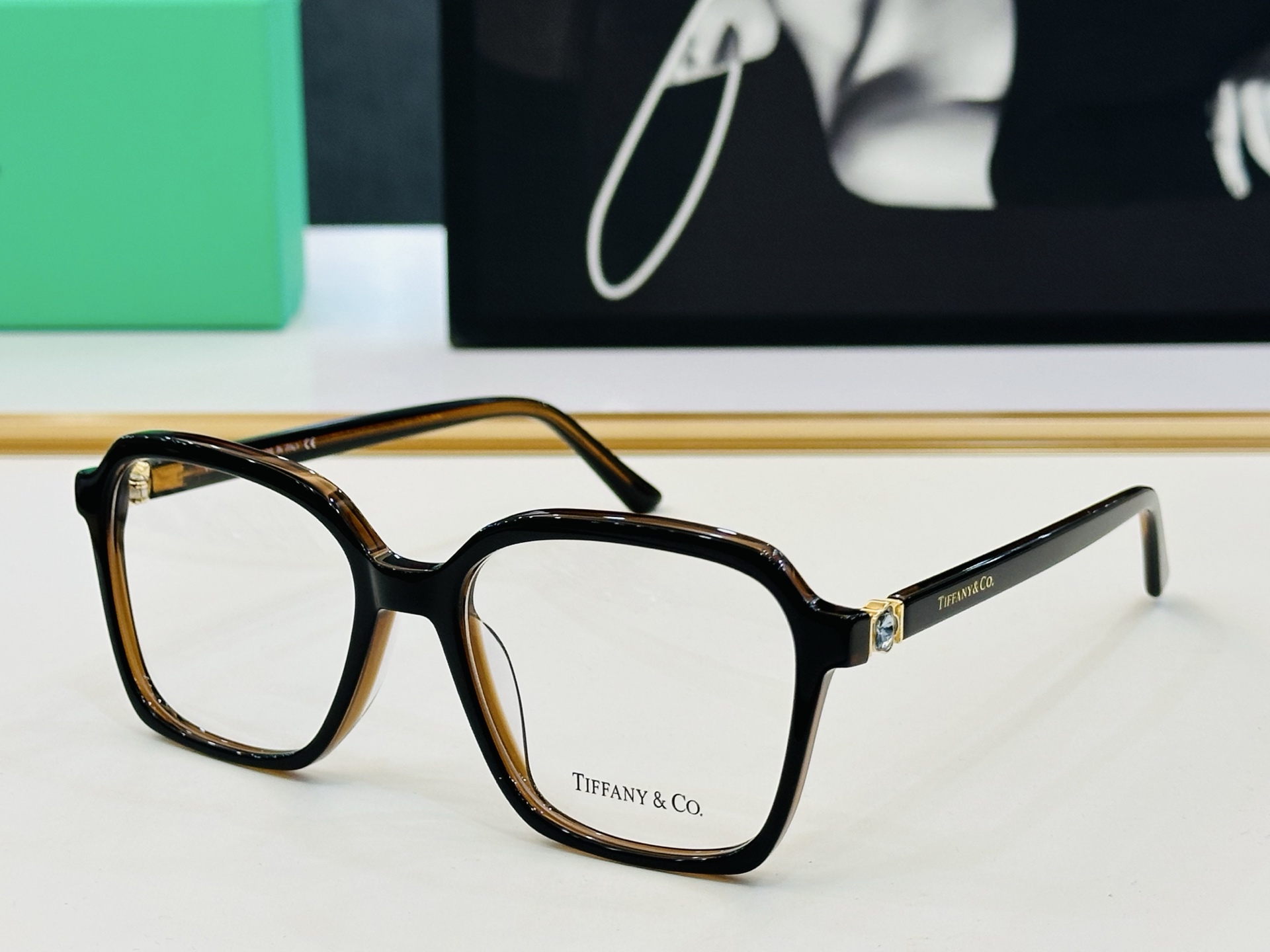 蒂芙家 Tiffany & CO. TF2278  Size：54口17-145 时尚太阳镜架 👍Z多色