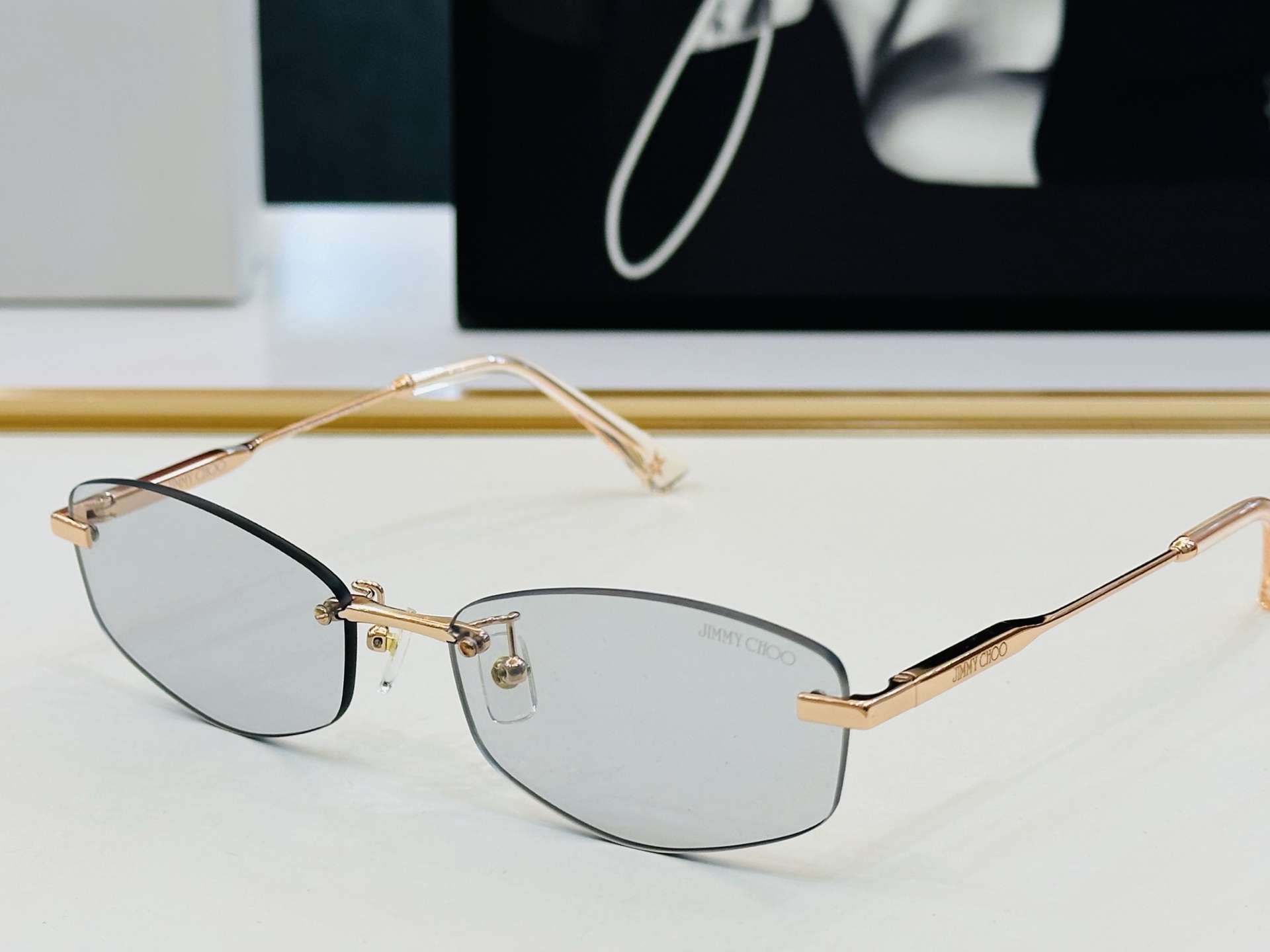 JIMMY CHO* 吉米家 JC4013   Size：57口17-140 新款  坚持一如既往最高品