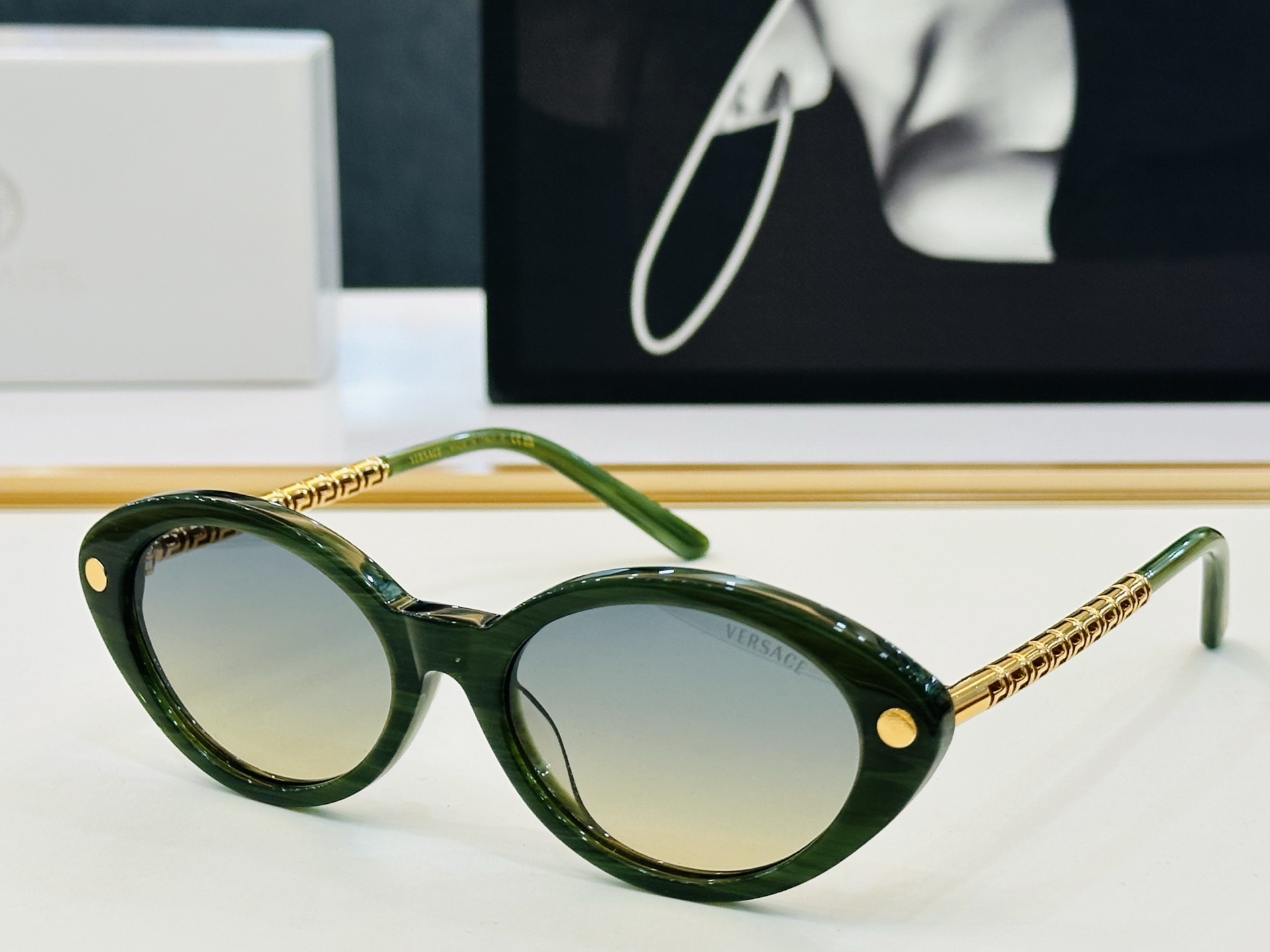 🎉🎉范思家 VERSACE✨MOD：VE6766  Size：53口17-145 ✨D有范 