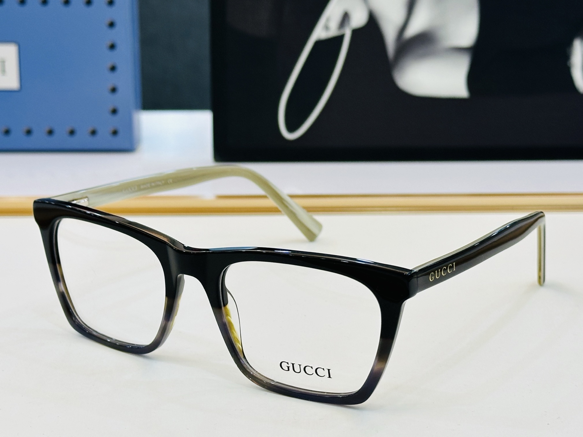 🆕 👏👏GUCC*👍古家GG8031  Size：54口18-145 搭配镜框🔝J❤配光架 