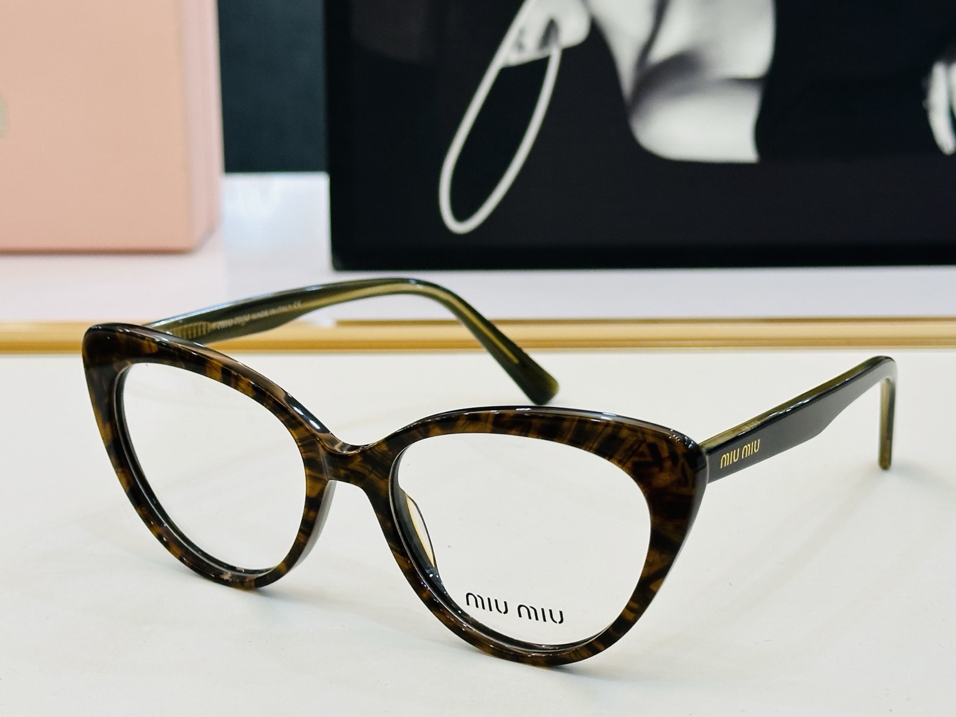 ❤️❤️🆕 谬家 MU8003 Size：52口22-145     玫瑰得意微笑 J独具品质 配光架 