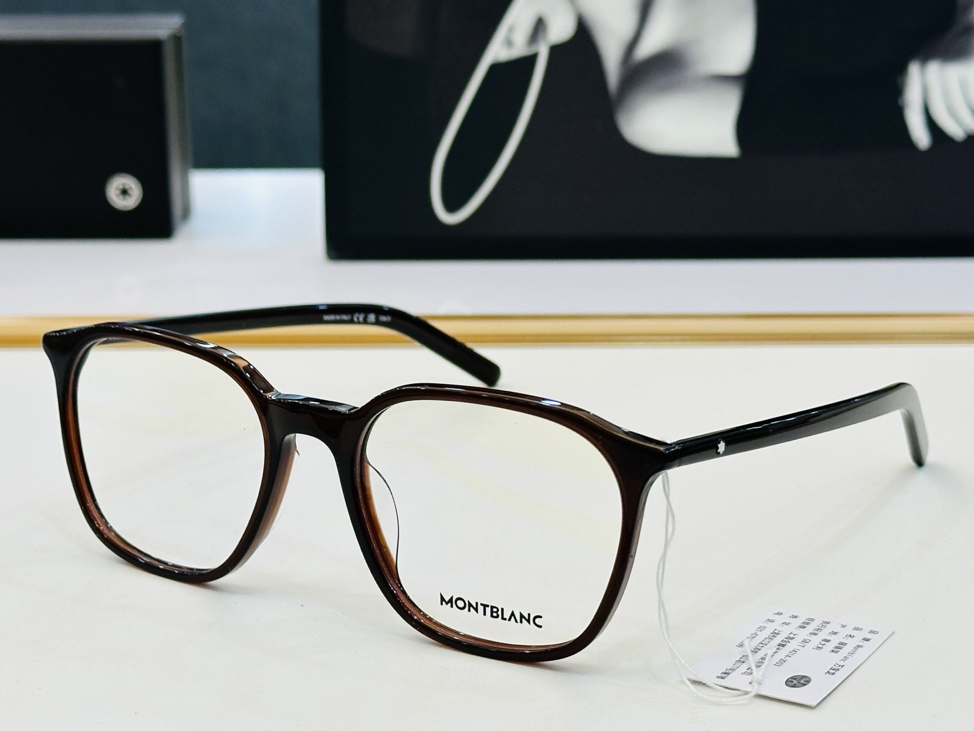 官网新品 MONTBLANC 万宝龙 MB0420SK  Size：55口19-145   做工精良 👍