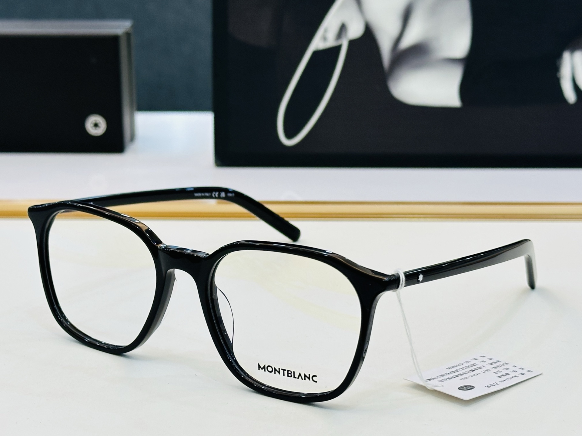 官网新品 MONTBLANC 万宝龙 MB0420SK  Size：55口19-145   做工精良 👍