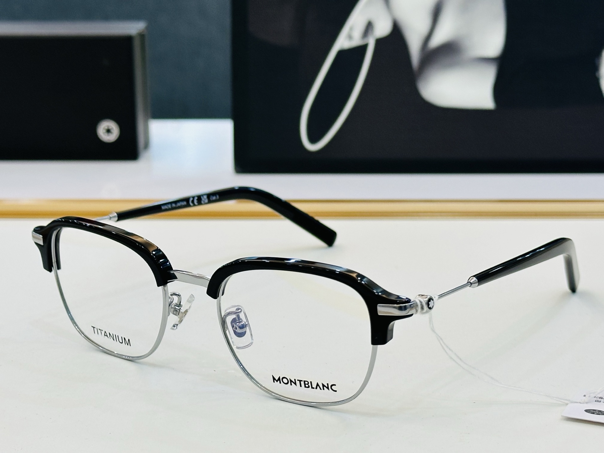 官网新品 MONTBLANC 万宝龙 MB0390O Size：50口21-145   做工精良 👍👍W