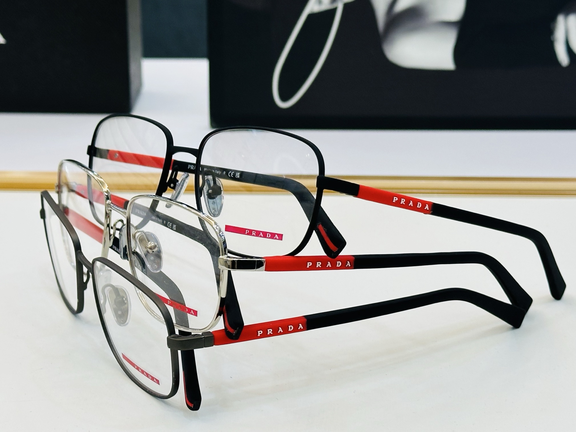 🔺PRAD*🔻普家 VPS52Q Size：54口19-145 眼镜系列堪称精湛制作 彰显独特个 W 最