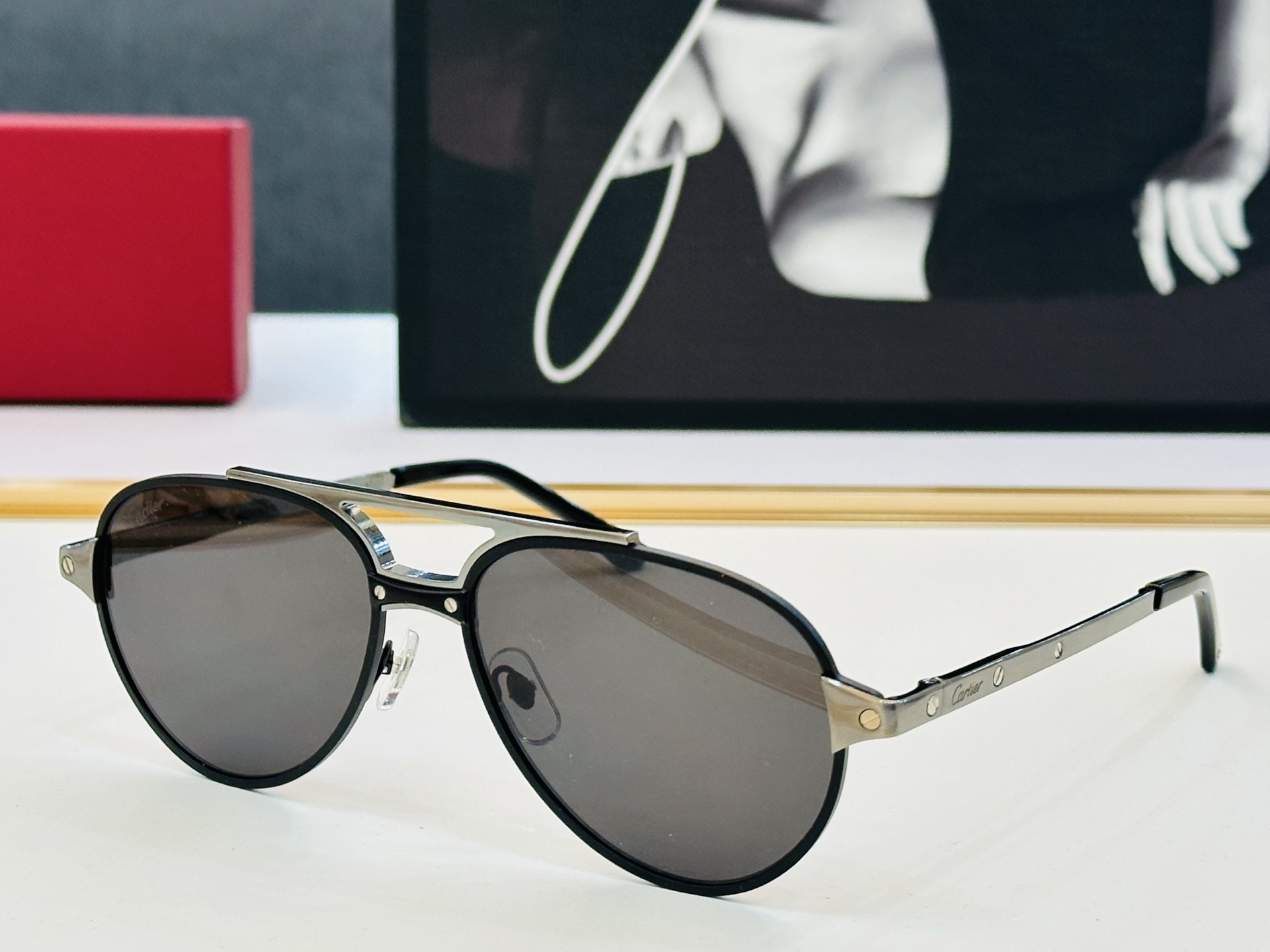 Cartie* 卡家 太阳镜 CT0476S  Size：59口17-145 电镀工艺精湛气质十足！CC