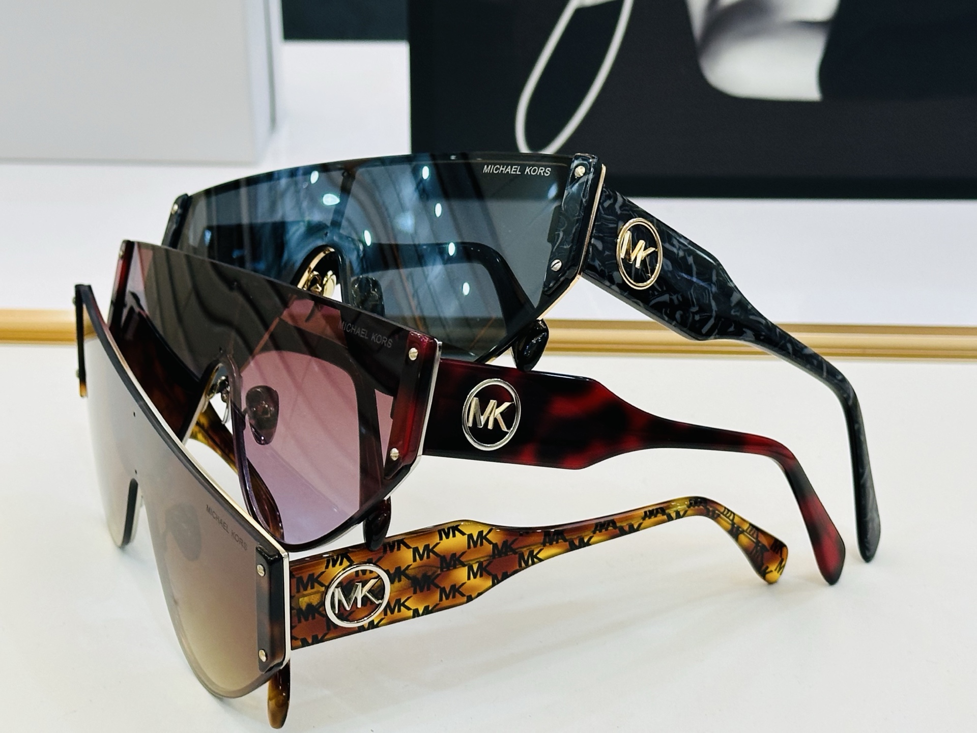 MICHAEL KORS MK1080 SIZE：145口0-145   官网款太阳镜 J太阳镜 