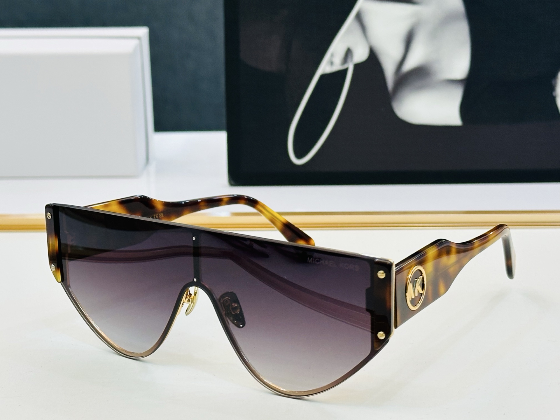 MICHAEL KORS MK1080 SIZE：145口0-145   官网款太阳镜 J太阳镜 