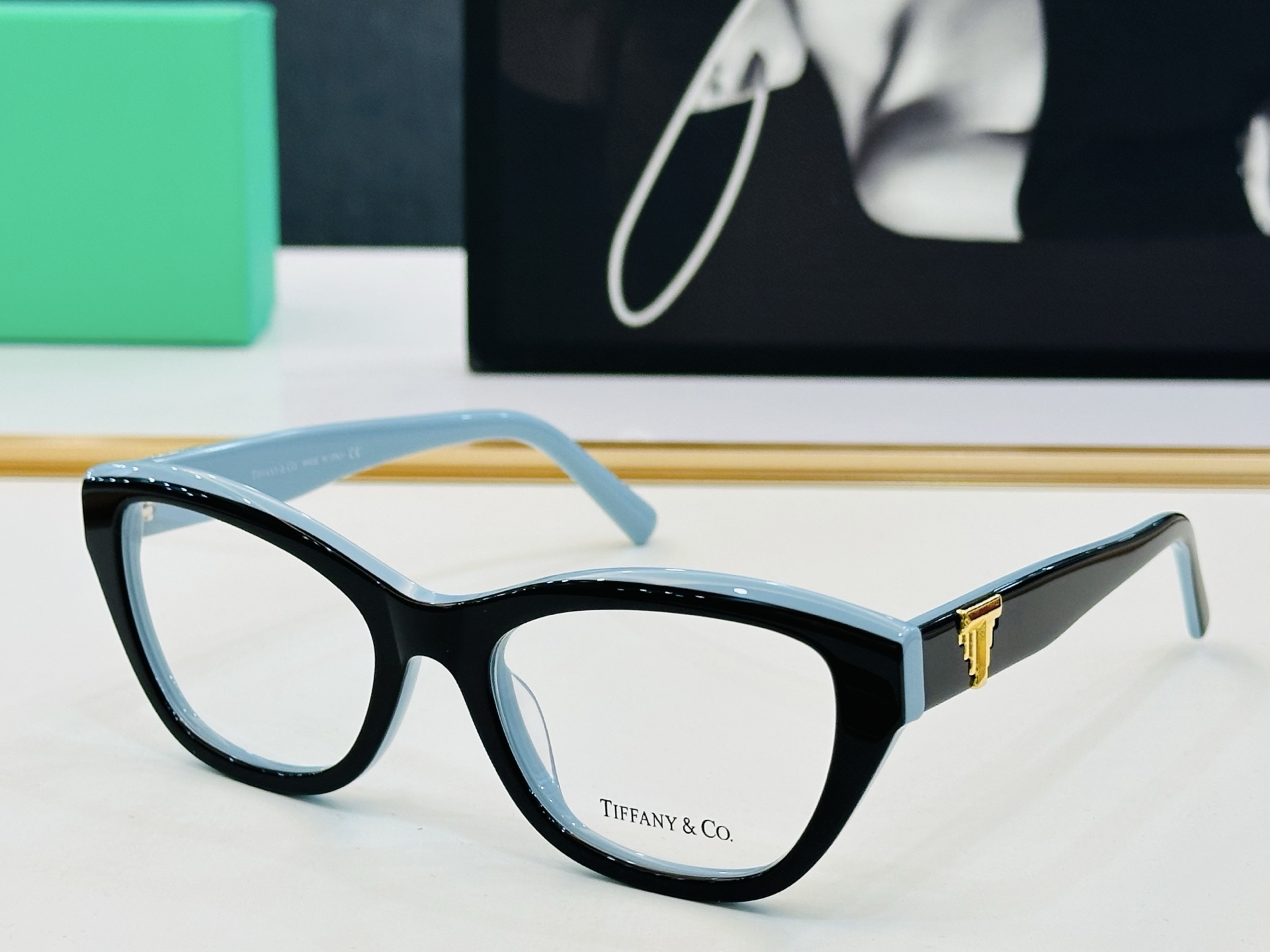 蒂芙家 Tiffany & CO. TF2268U   Size：53口18-145 时尚太阳镜架 👍Z