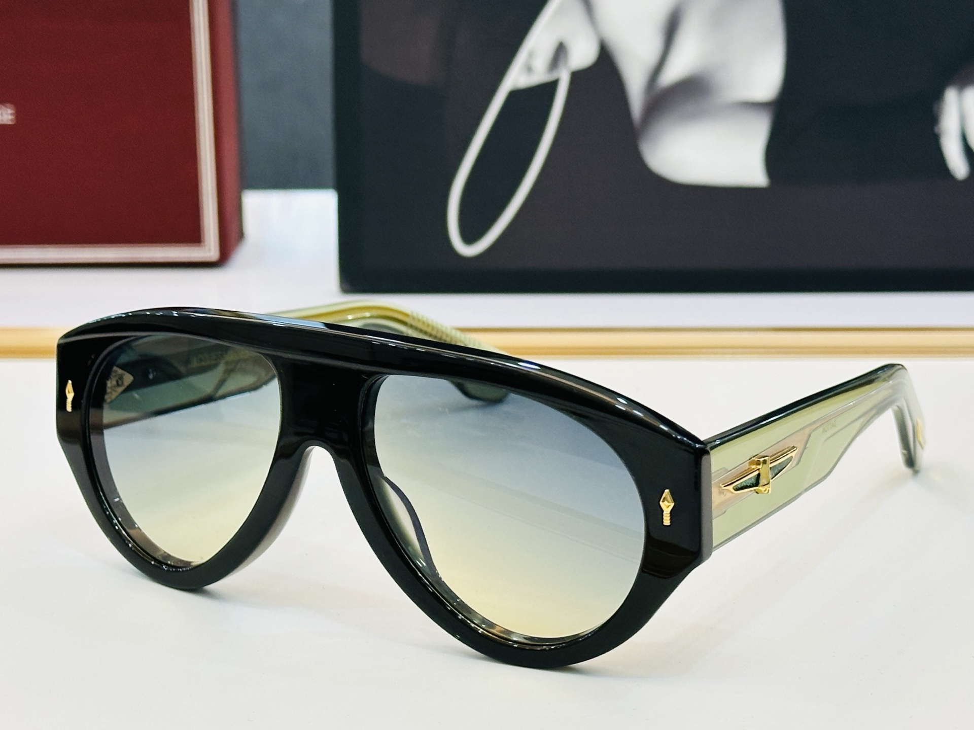 JACQUES MARIE DATTON 日本手工眼镜 镜框採用上板材打造出  SIZE：56口17-1