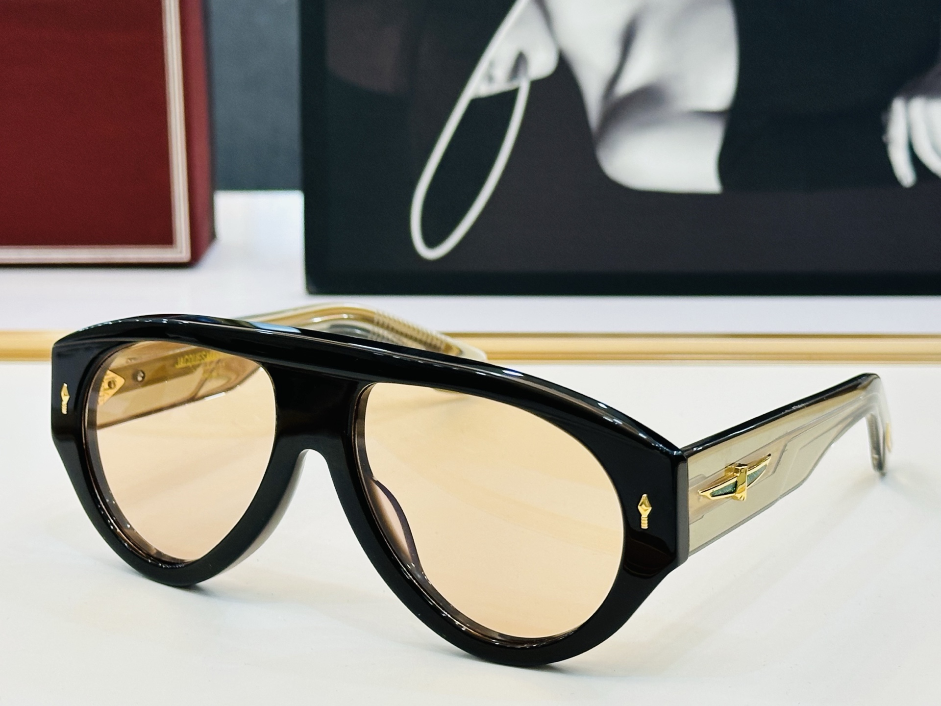 JACQUES MARIE DATTON 日本手工眼镜 镜框採用上板材打造出  SIZE：56口17-1