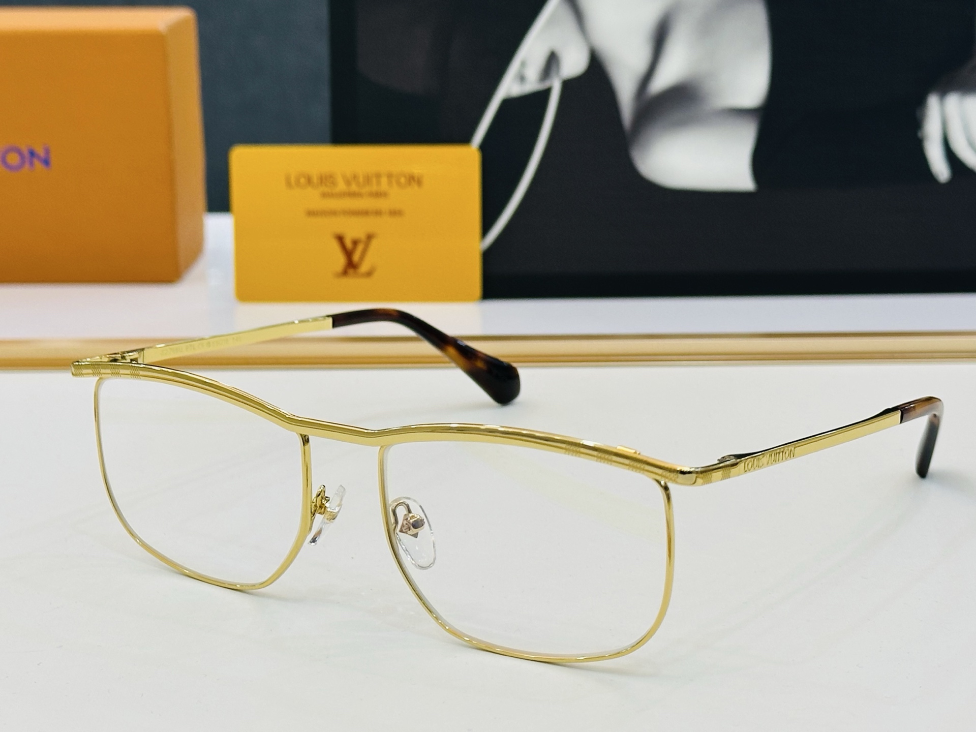 路易家 🎩Z2788U Size：59口18-140   充满活力的 展现独特个性🌟展现大气的你 qj高