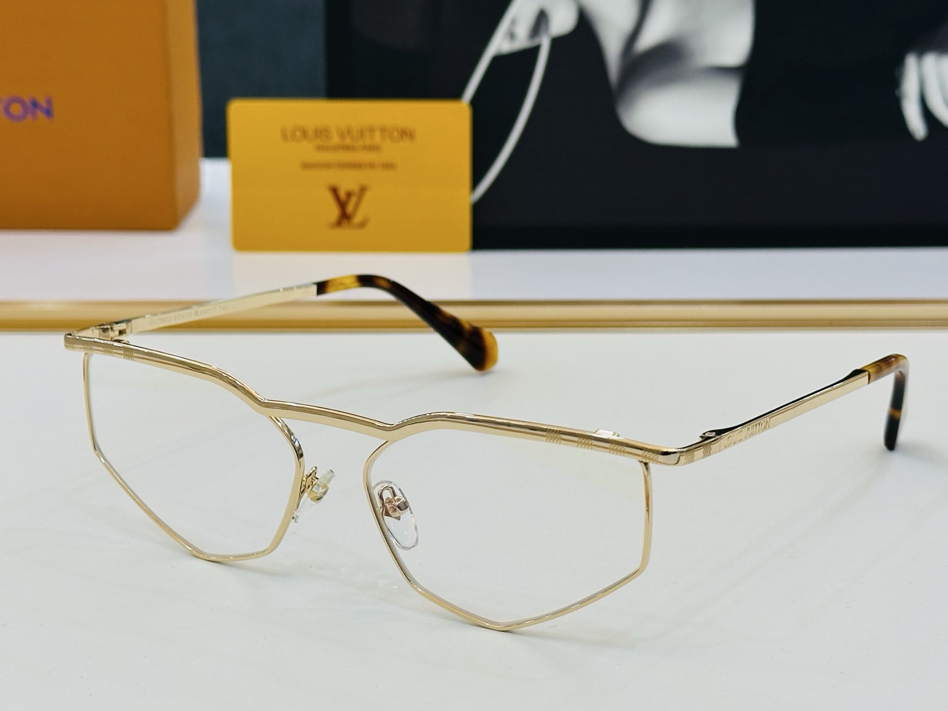 路易家 🎩Z2786U Size：59口17-140   充满活力的 展现独特个性🌟展现大气的你 qj高