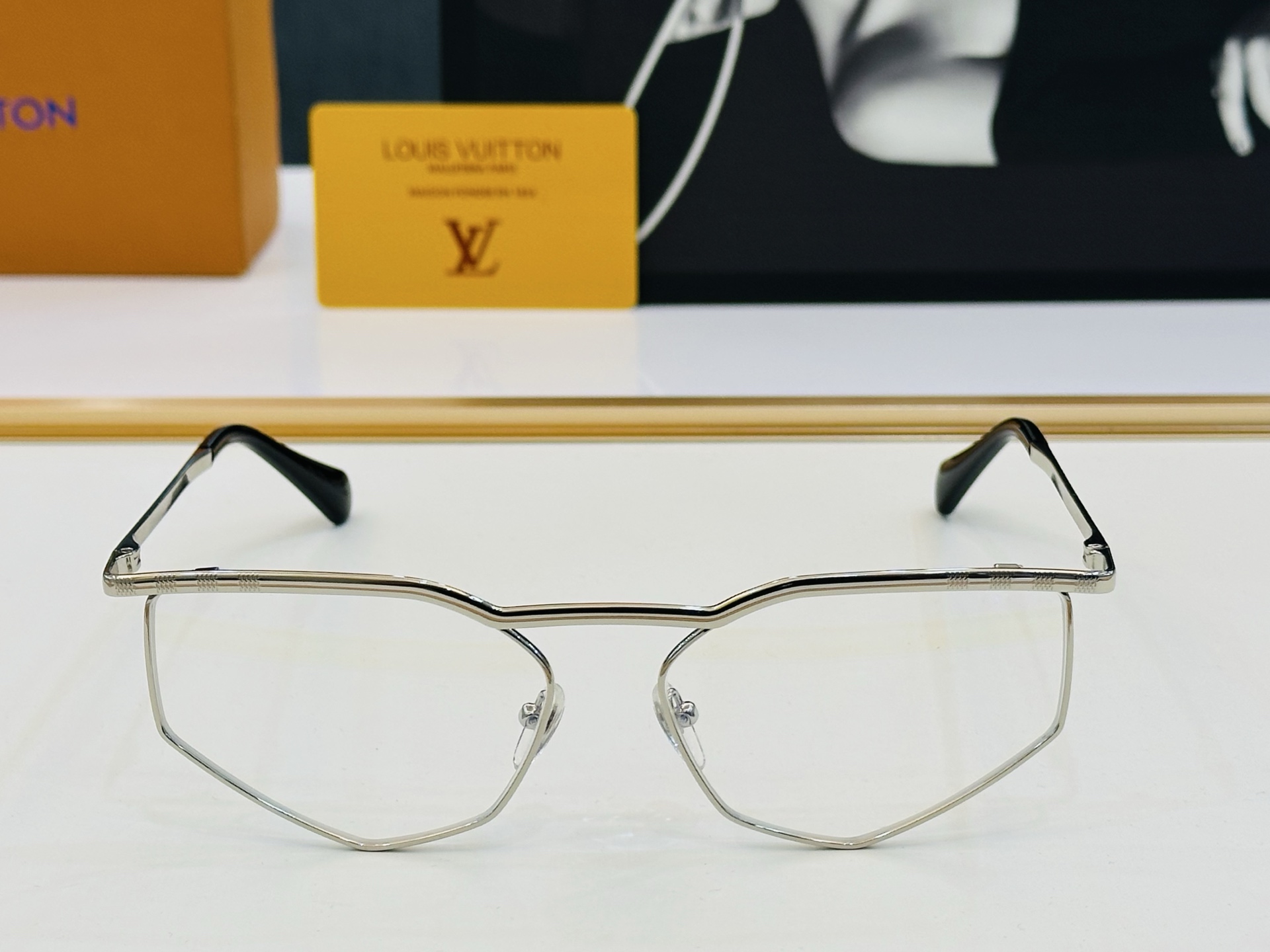 路易家 🎩Z2786U Size：59口17-140   充满活力的 展现独特个性🌟展现大气的你 qj高